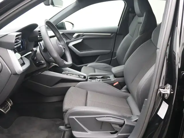 Audi A3 view 10