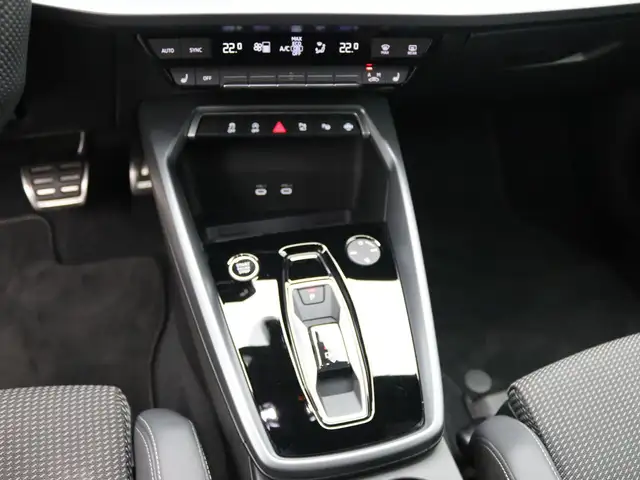 Audi A3 view 14