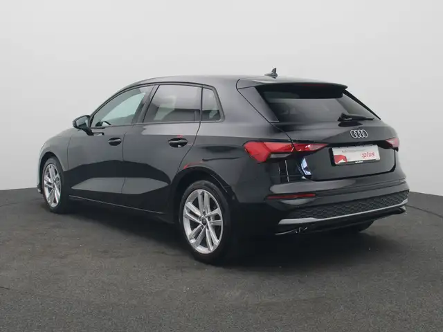 Audi A3 view 5