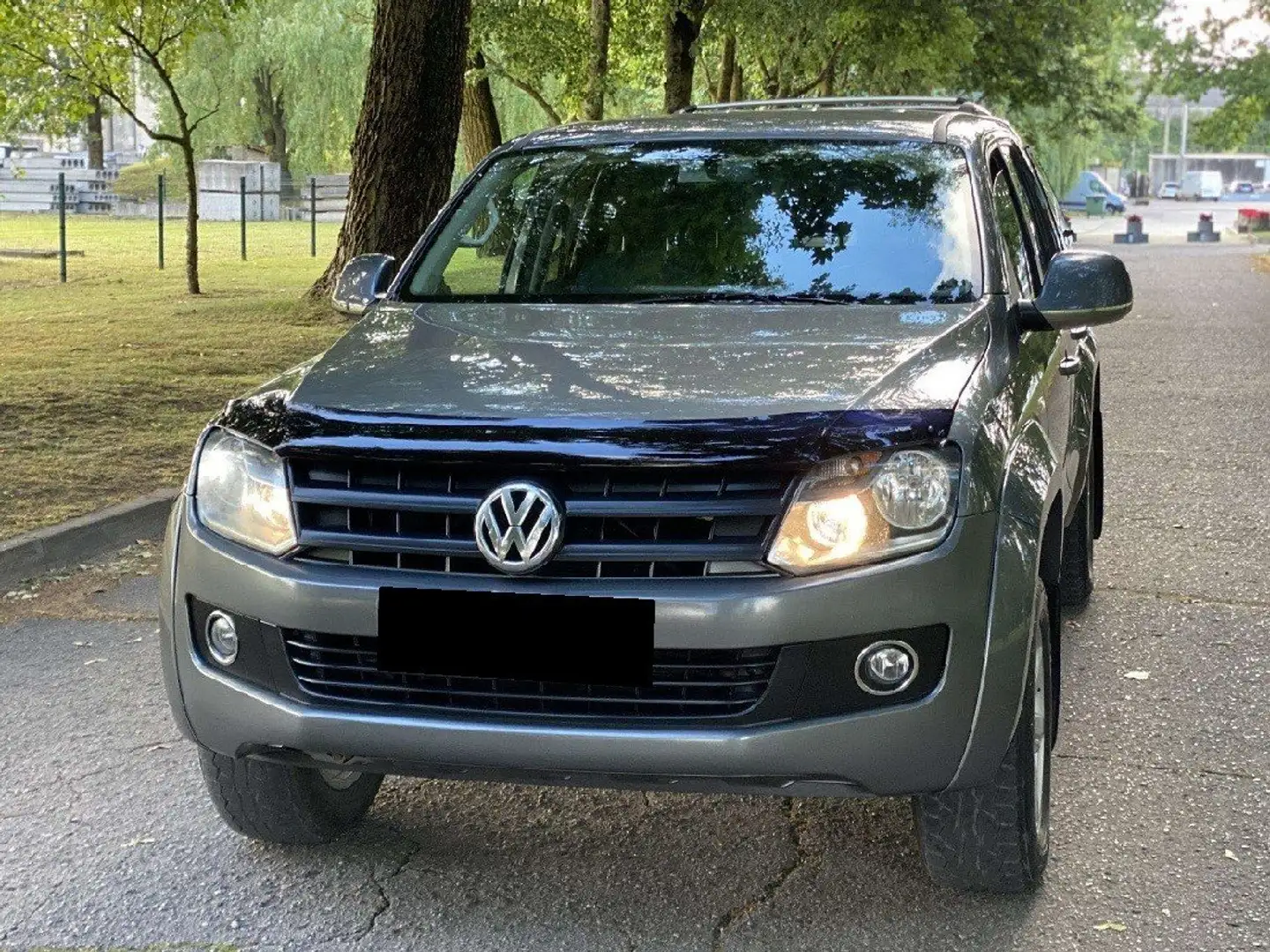 Volkswagen Amarok Amarok 2.0 BiTDI 4MOTIONTrendline Grau - 1