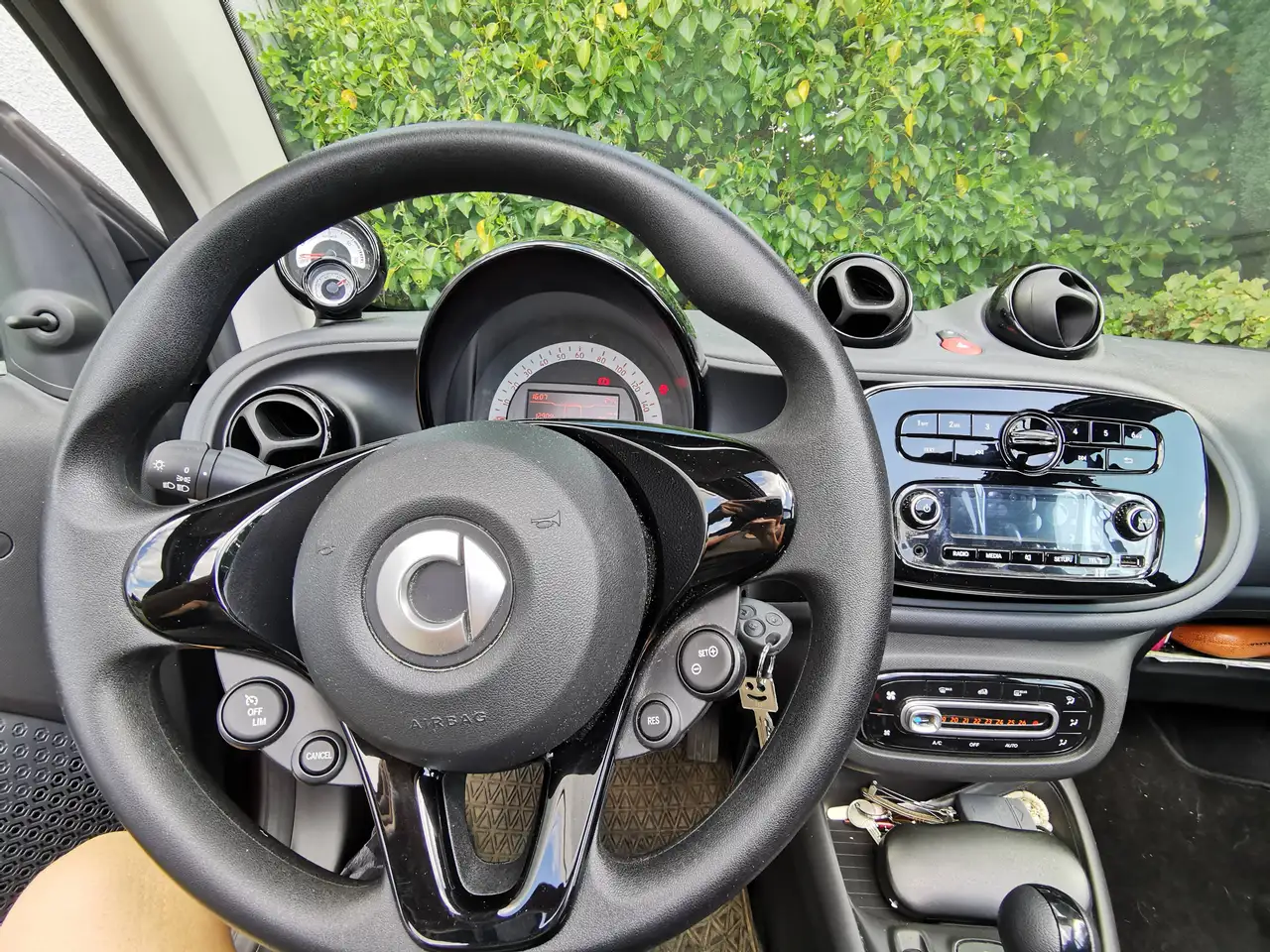 smart forTwo 2023 — фото 6