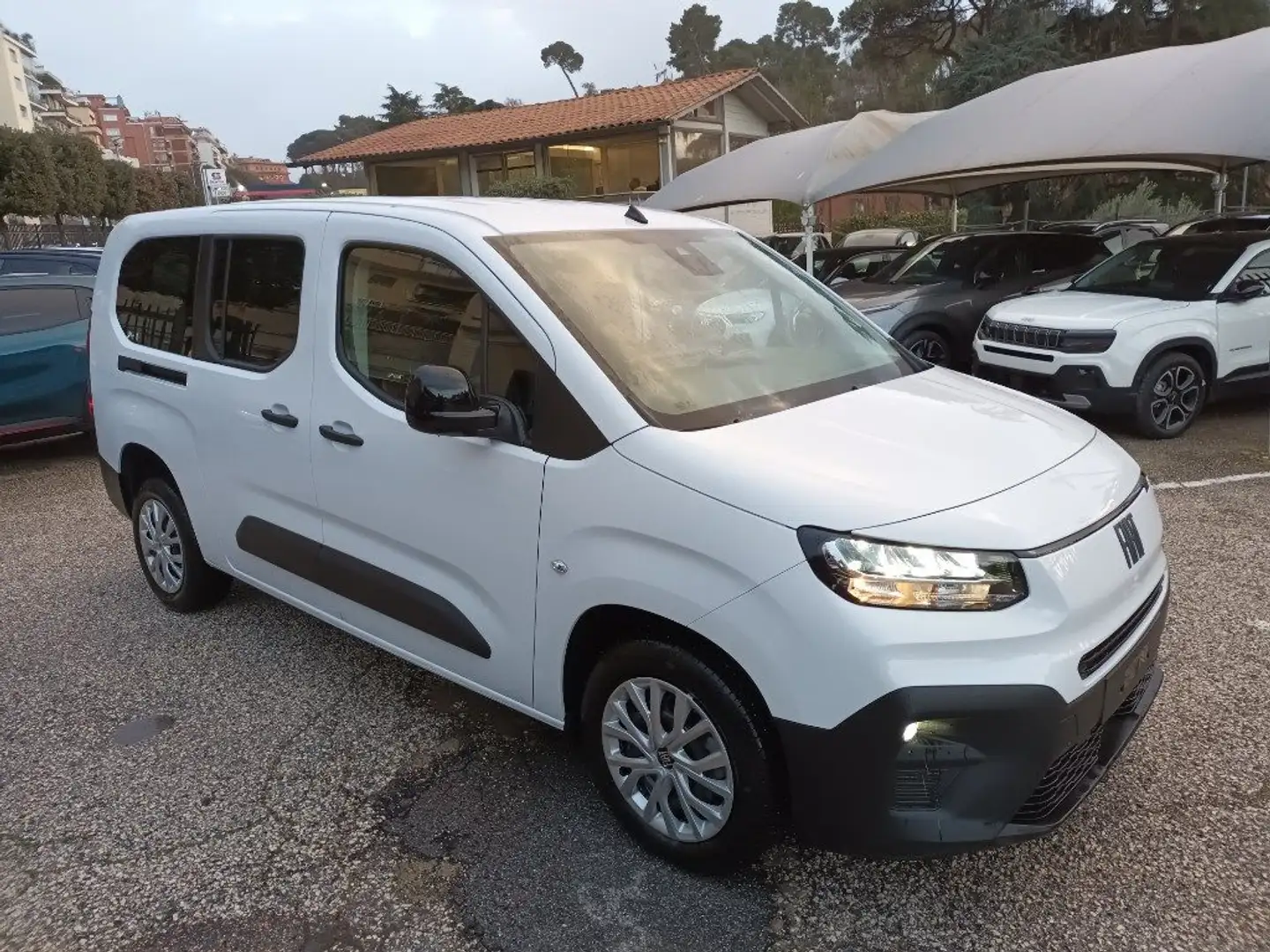 Fiat Doblo 1500 BLUEHDI COMBI MAXI N1 130CV AT8 CARPLAY Bianco - 1