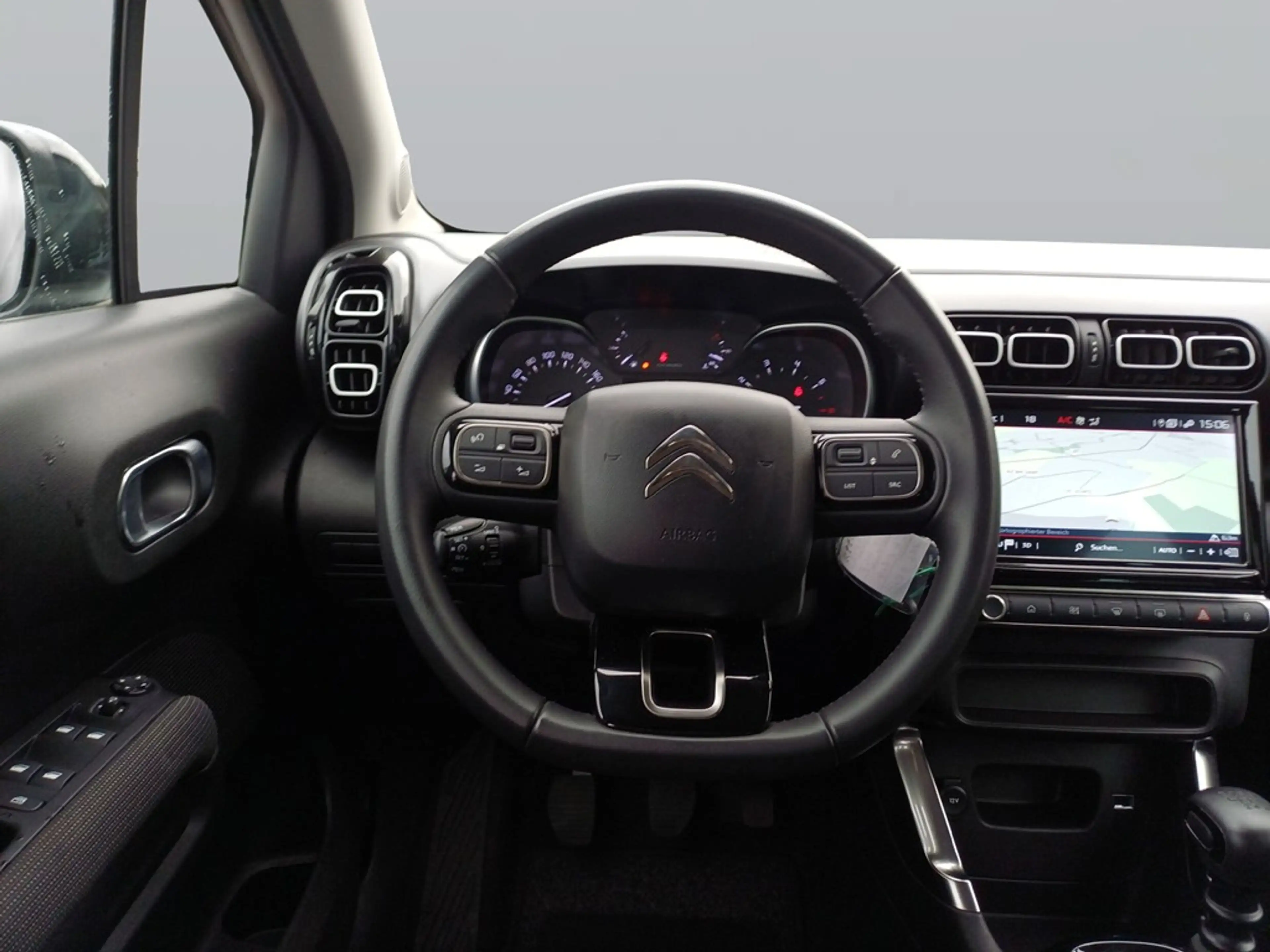 Citroen C3 Aircross Shine — photo 13