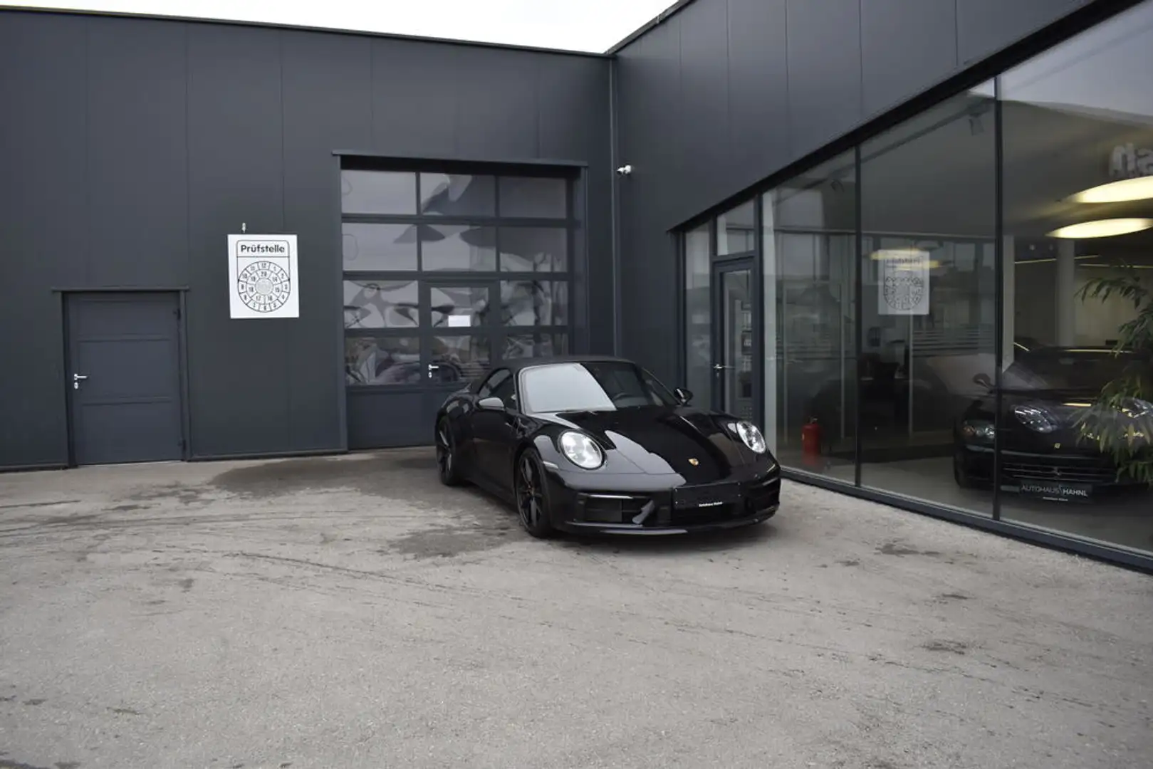 Porsche 911 Carrera S Cabriolet Nero - 1