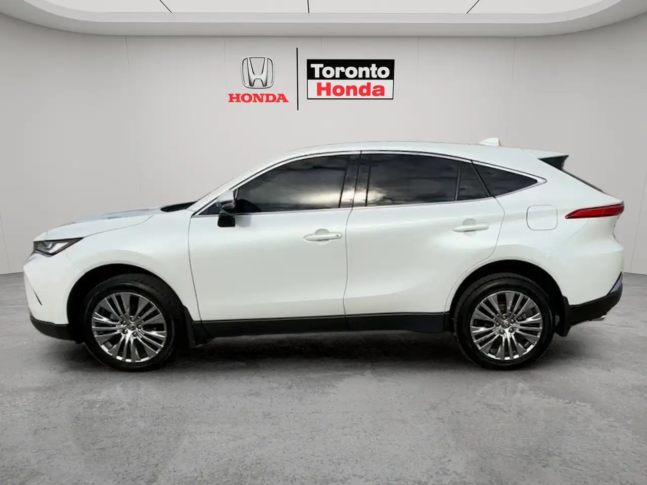 Toyota Venza снимка Toyota Venza