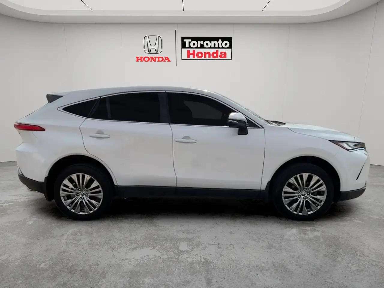 Toyota Venza снимка Toyota Venza