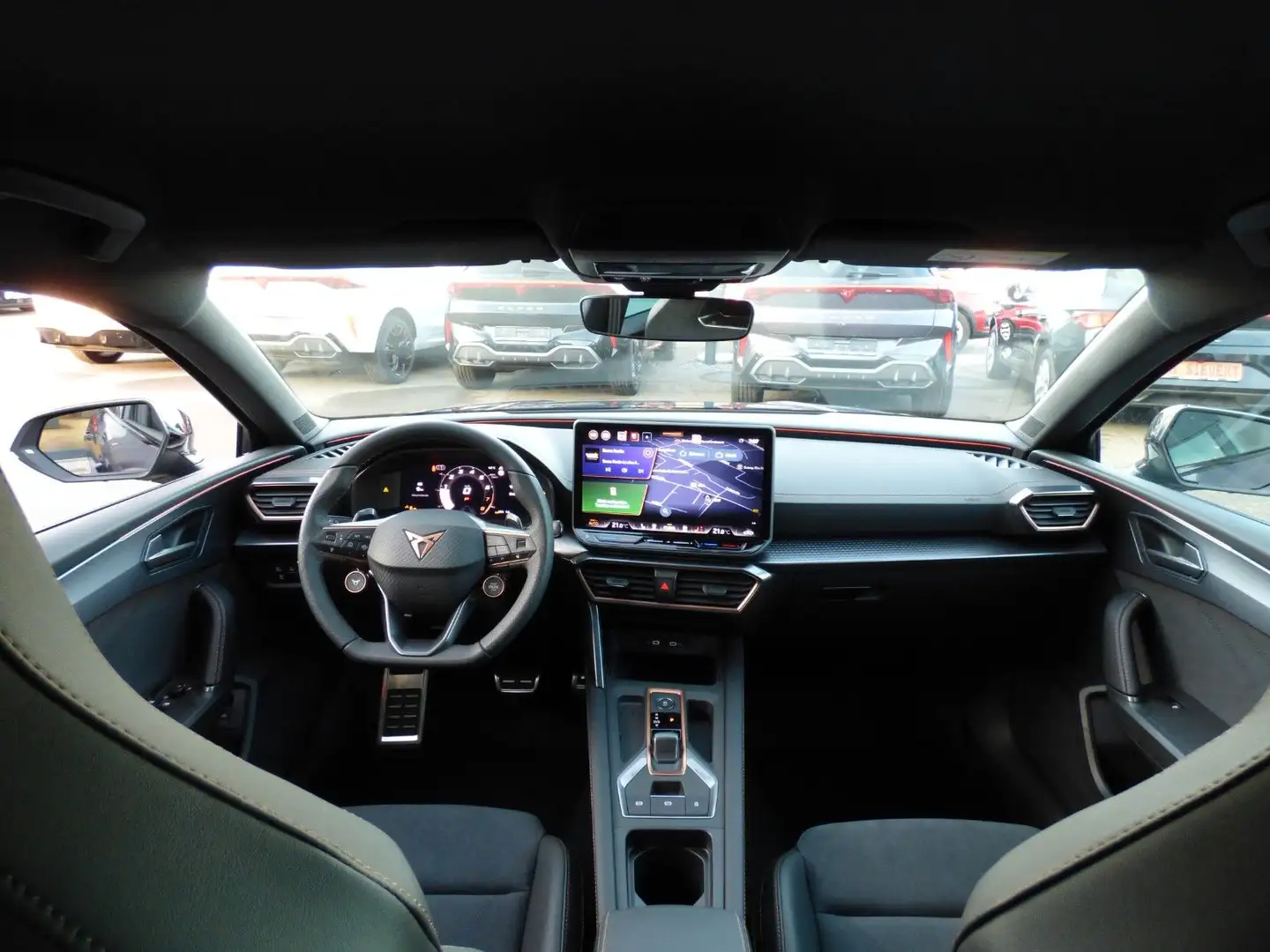 CUPRA Leon ST 4Drive 2.0 MATRIX NAVI AHK VORBEREITUNG Mauve - 2