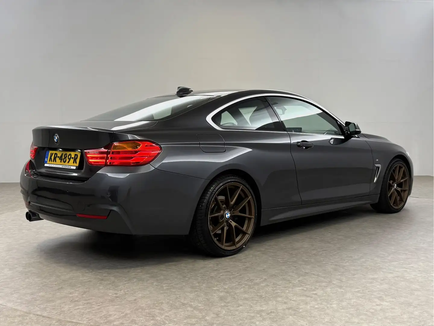 BMW 420 4-serie 420i Centennial High Executive M-Sport | L Gris - 2