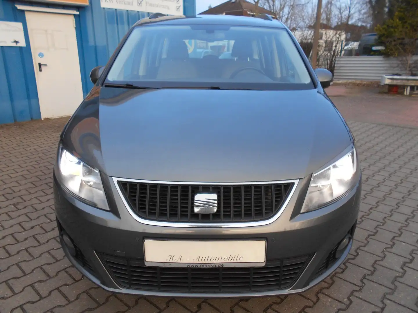 SEAT Alhambra Style 7 Sitzer Automatik Gepflegt Gri - 2