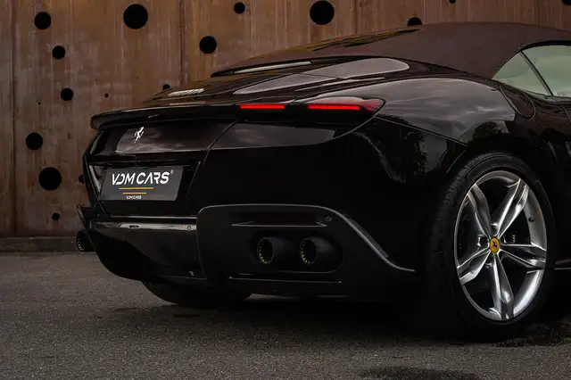 Ferrari Roma view 10