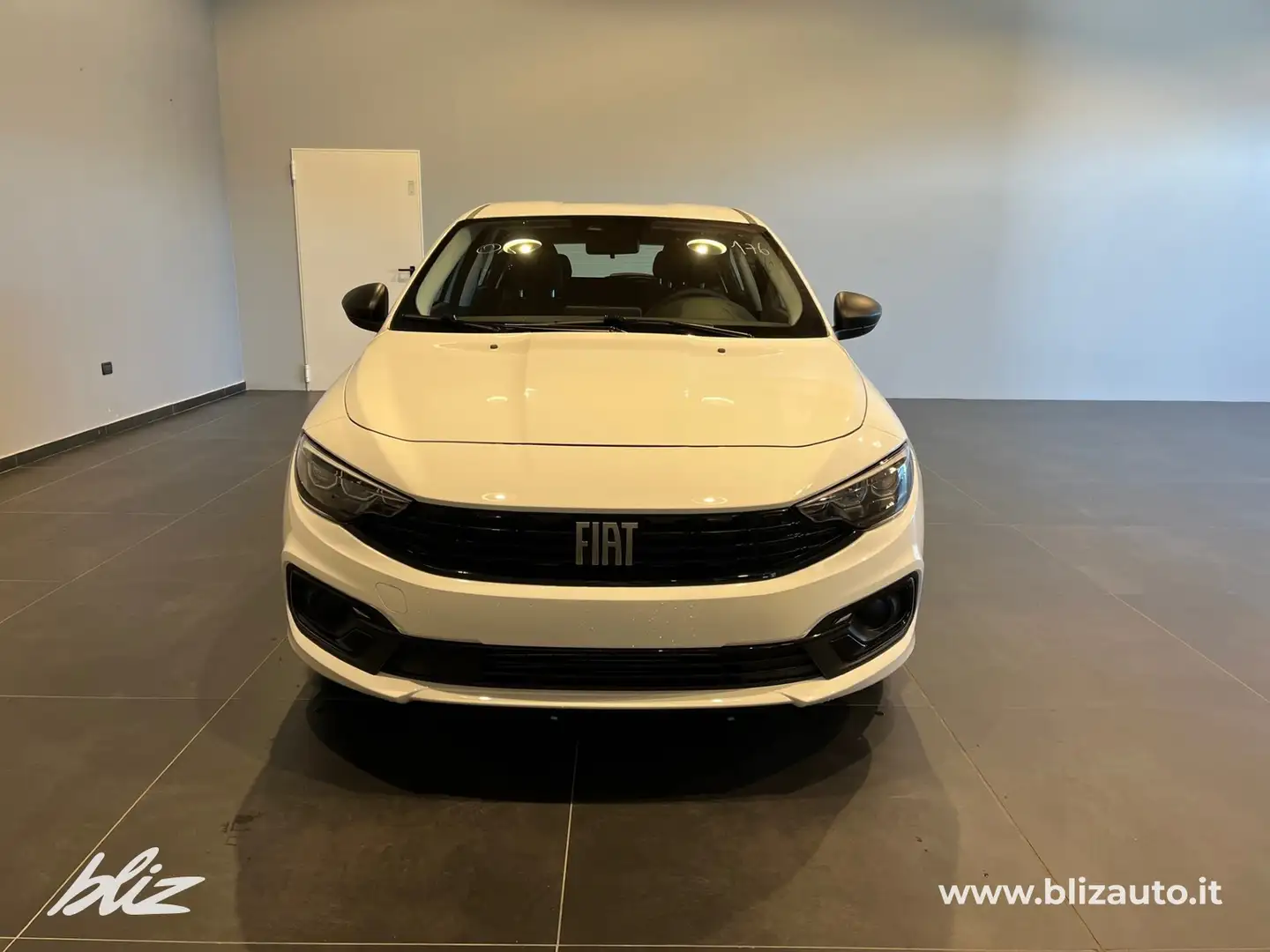 Fiat Tipo Hatchback My23 1.0 100cvBz Hb Tipo Wit - 2