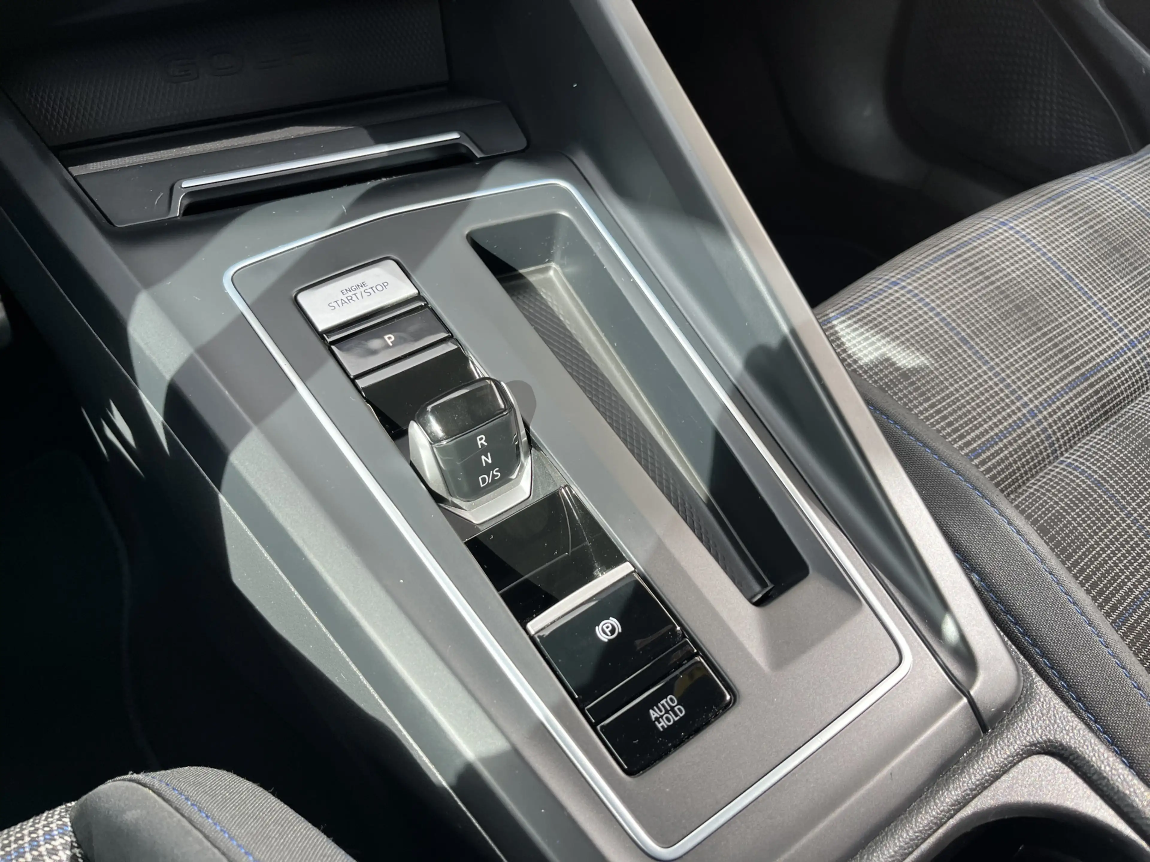 Volkswagen Golf GTE 1.4 eHybrid / AUTOMAAT/ ACC/ APP-CONNECT/ PARK.SEN — photo 9