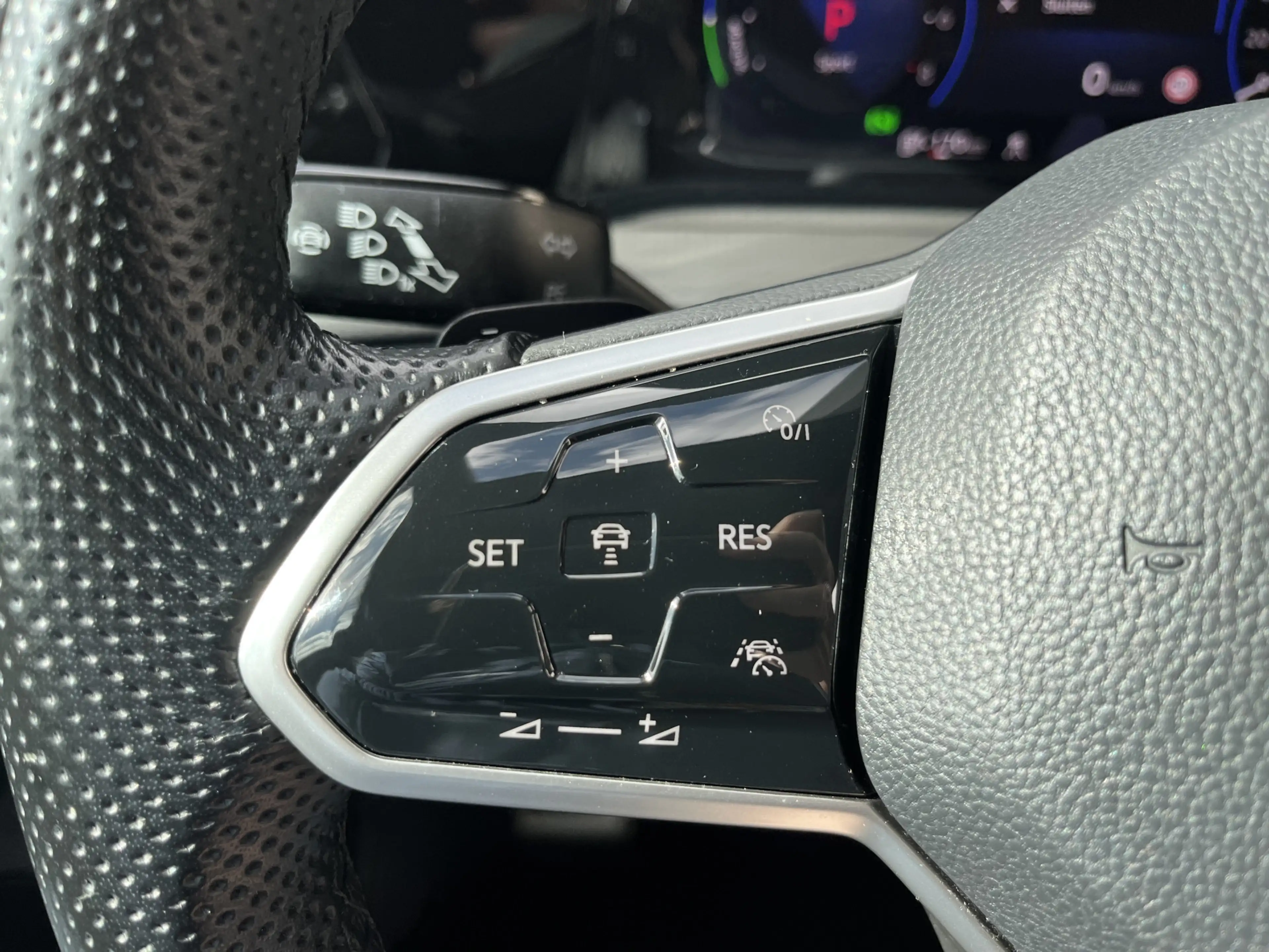 Volkswagen Golf GTE 1.4 eHybrid / AUTOMAAT/ ACC/ APP-CONNECT/ PARK.SEN — photo 13
