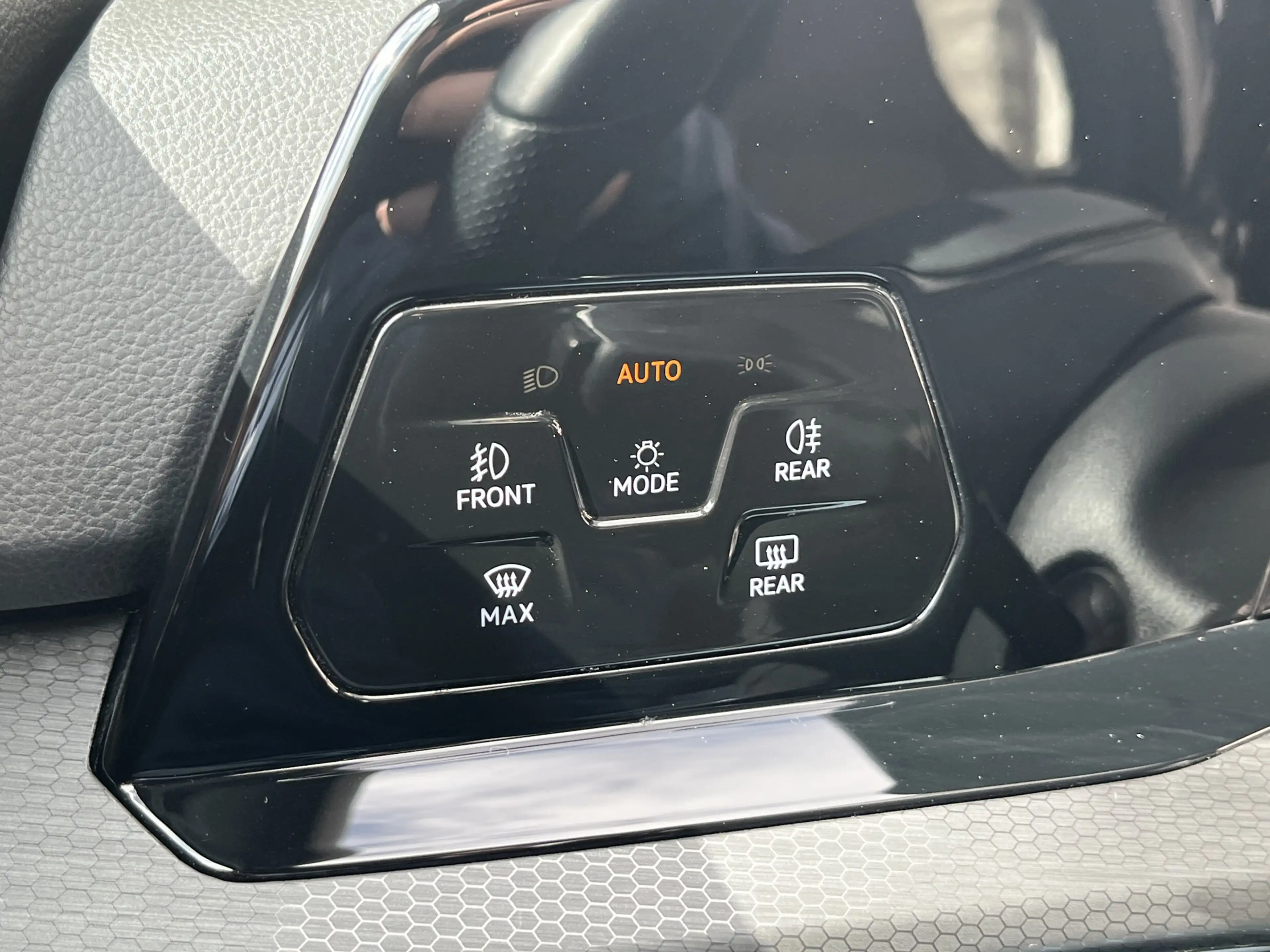 Volkswagen Golf GTE 1.4 eHybrid / AUTOMAAT/ ACC/ APP-CONNECT/ PARK.SEN — photo 12