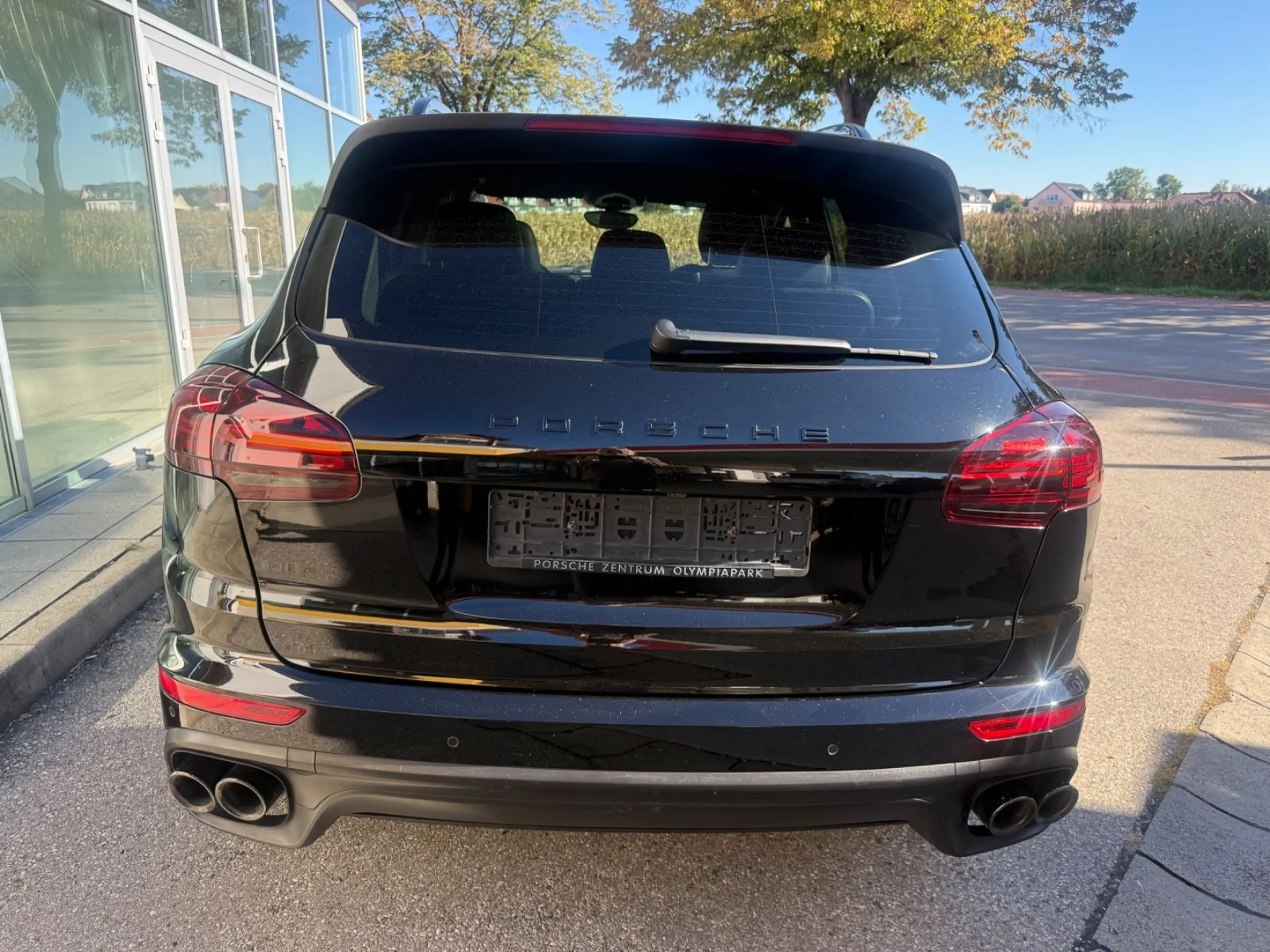 Porsche Cayenne S Diesel - Approved- Luft- Pano- 21 Zoll — photo 12