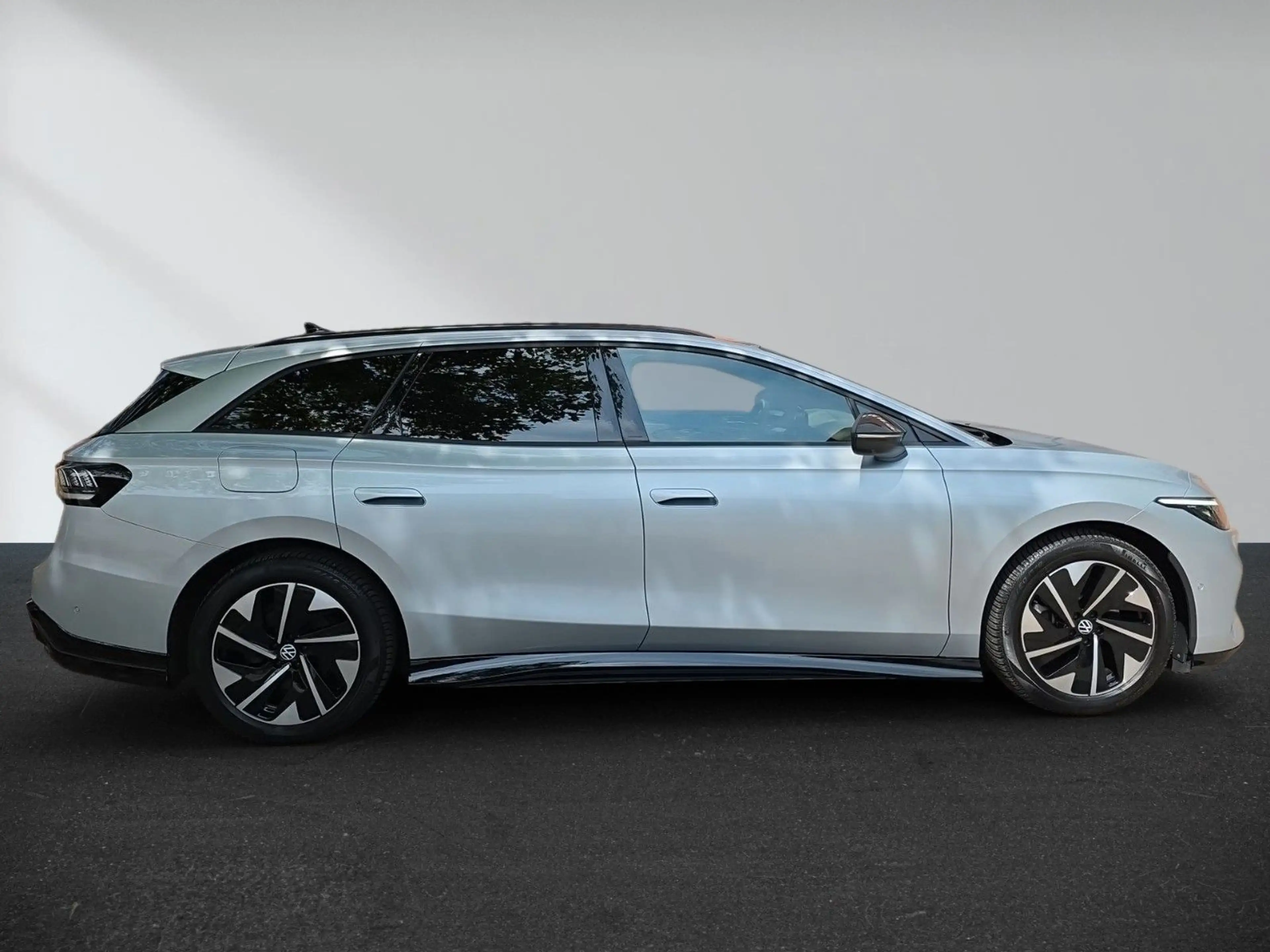 Volkswagen ID.7 Tourer Pro S / MASSAGE WÄRMEP IQ.LIGHT — photo 6