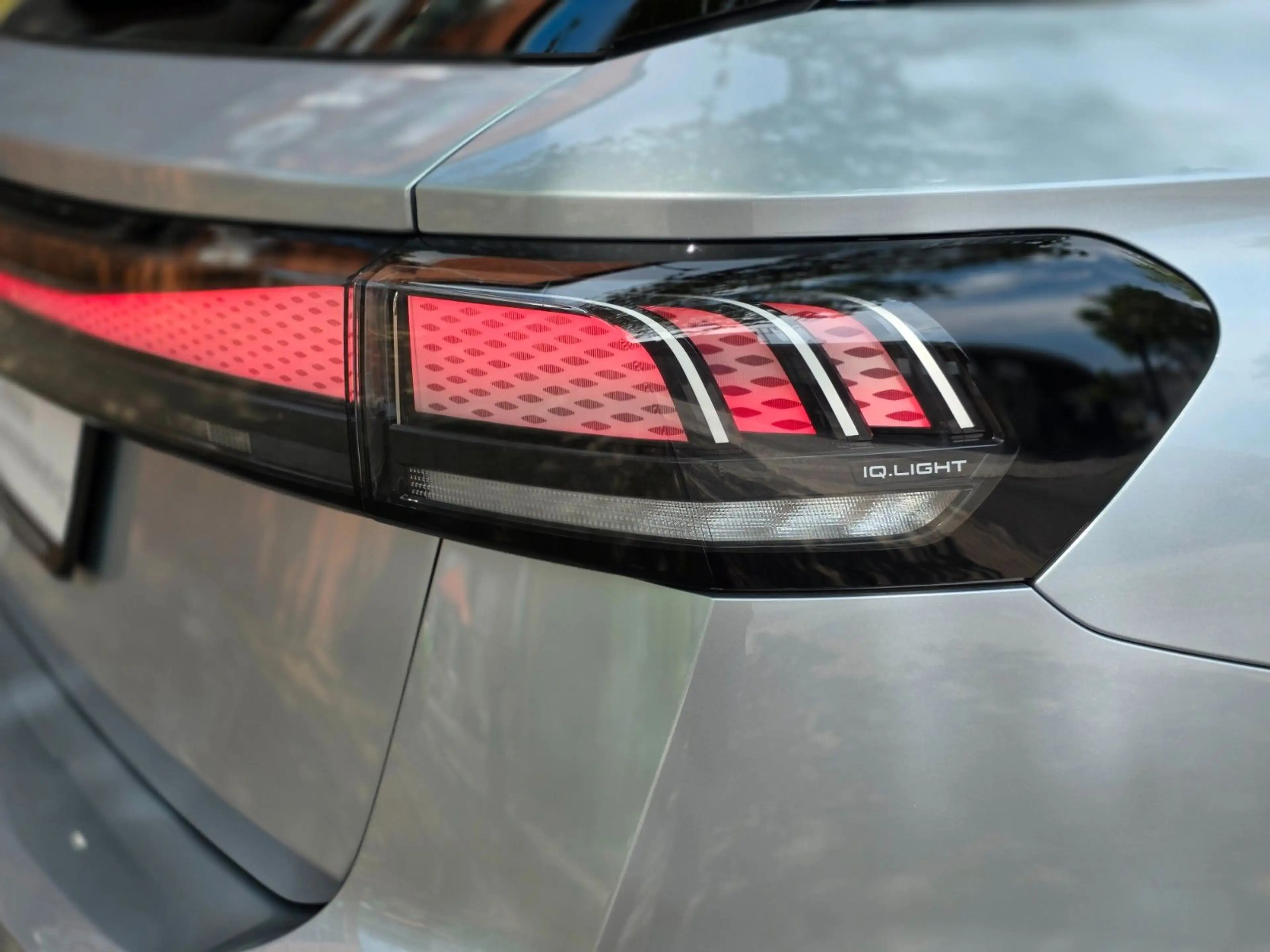 Volkswagen ID.7 Tourer Pro S / MASSAGE WÄRMEP IQ.LIGHT — photo 11