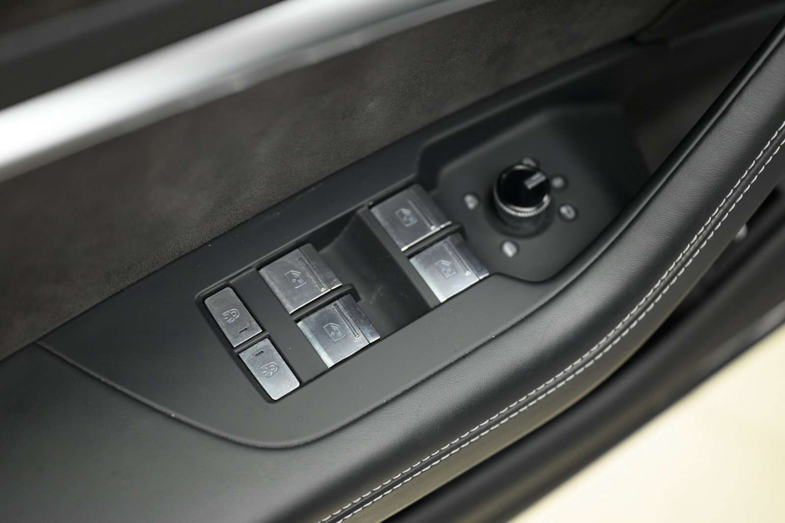 2019 Audi A6 Technik | Massage Seats | Driver Assistance Packag 3,000 cc 6 cyl thumb 12
