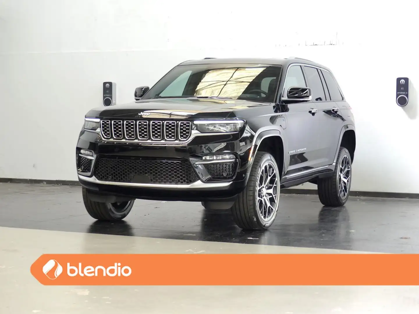 Jeep Grand Cherokee SUMMIT RESERVE Negro - 1