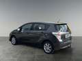 Toyota Verso 1,6 D-4D Active 8-fach bereift + Anhängerkupplung Schwarz - thumbnail 3
