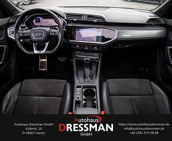 Audi RS Q3 view 13