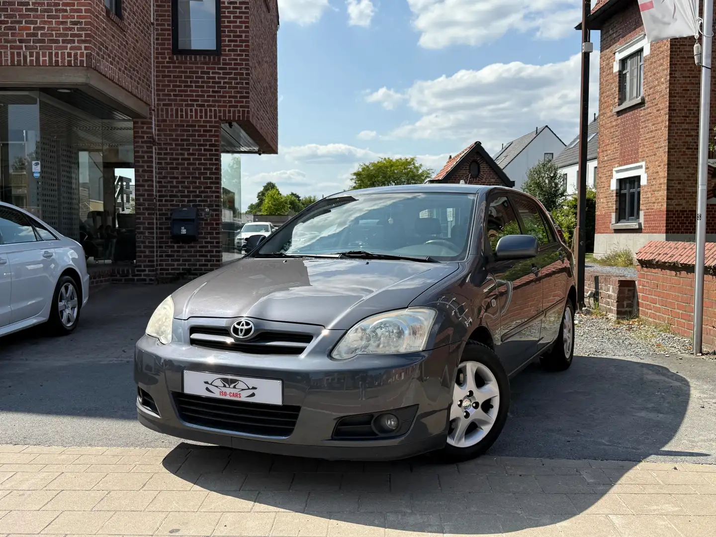 Toyota Corolla Corolla 1.6 VVT-i Edition // NAVI // Szürke - 1