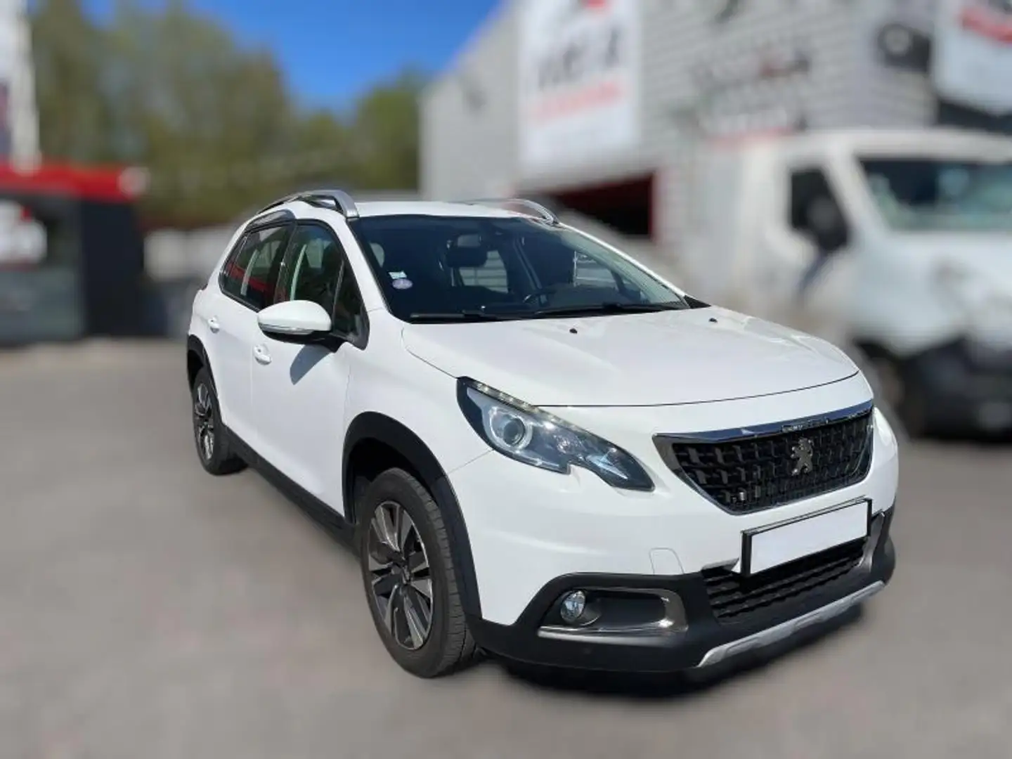 Peugeot 2008 1.2 PureTech 110ch Allure S\u0026S Blanc - 1