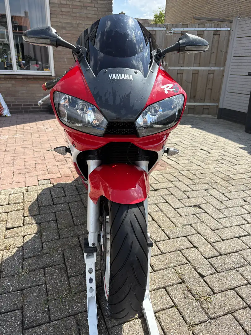 Yamaha YZF-R6 Czerwony - 2
