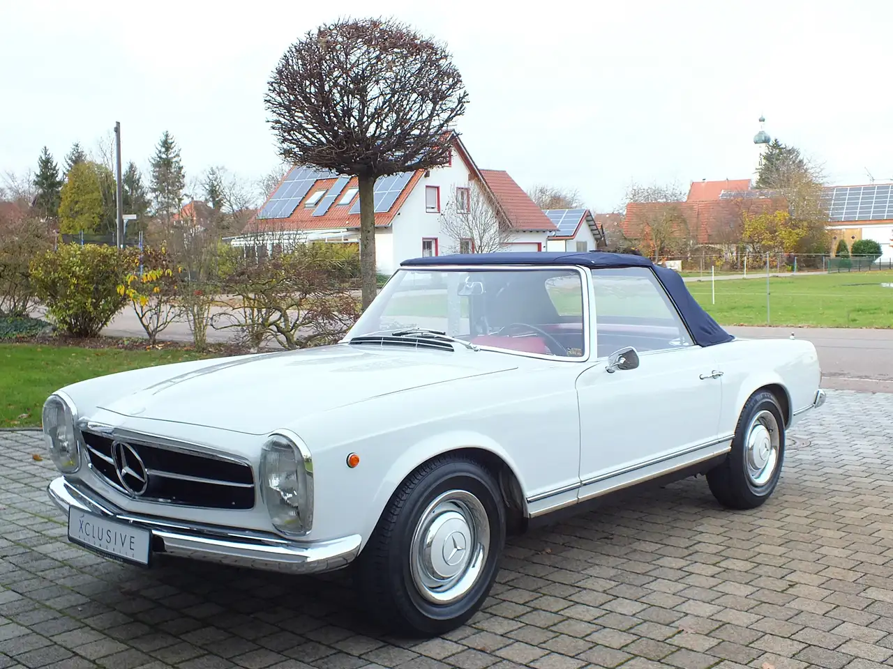 Mercedes-Benz SL 230