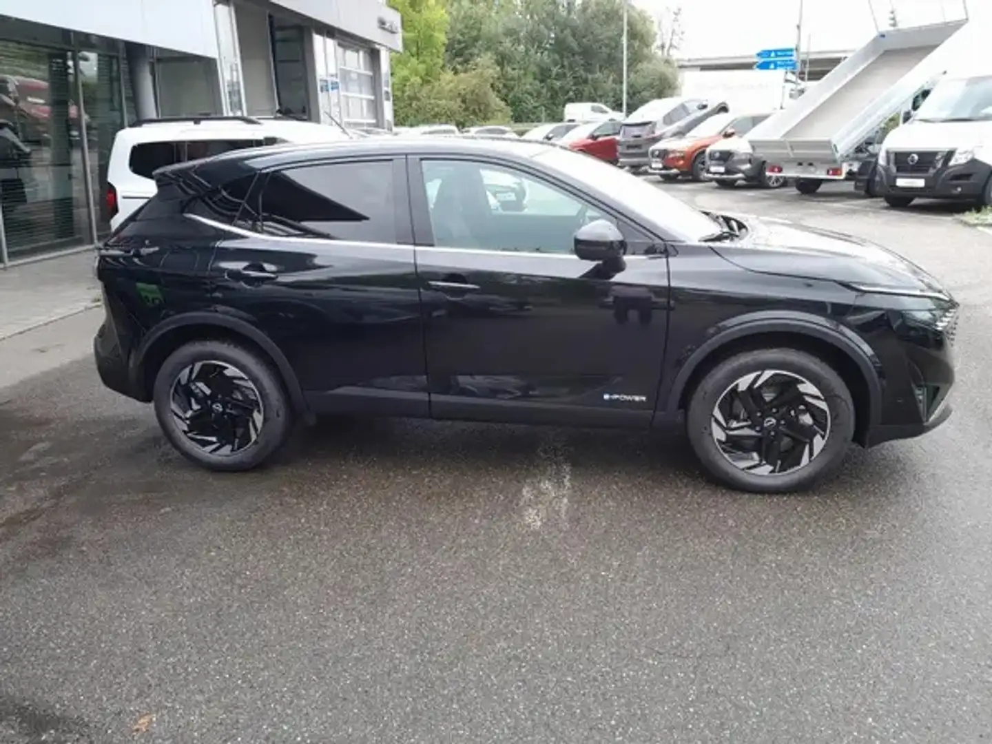 Nissan Qashqai 1.5 VC-T e-POWER 190 PS N-Connecta LED HUD Navi Ka Schwarz - 2