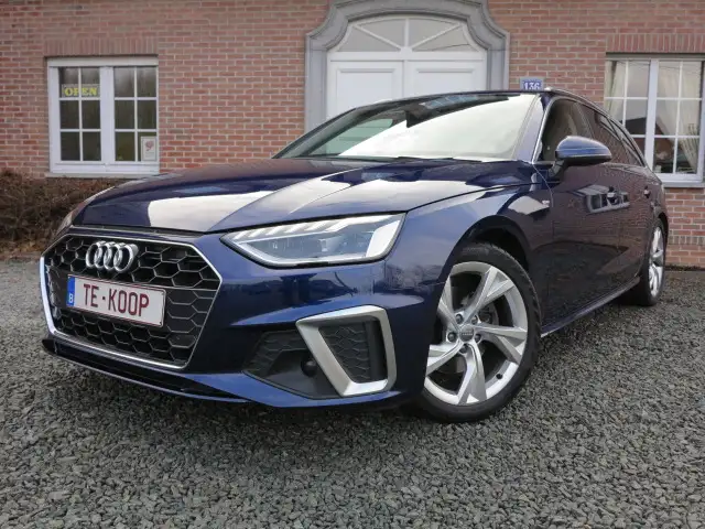 Audi A4 Avant 30 TDi  S-LINE Business Edition S tronic + PROMO + GARANTIE!