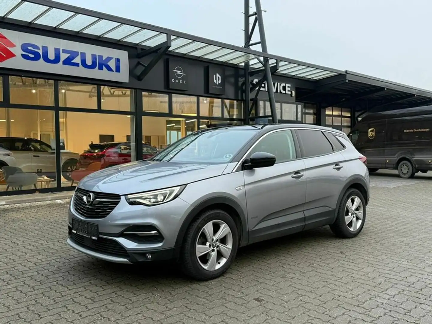Opel Grandland X Innovation Silber - 1