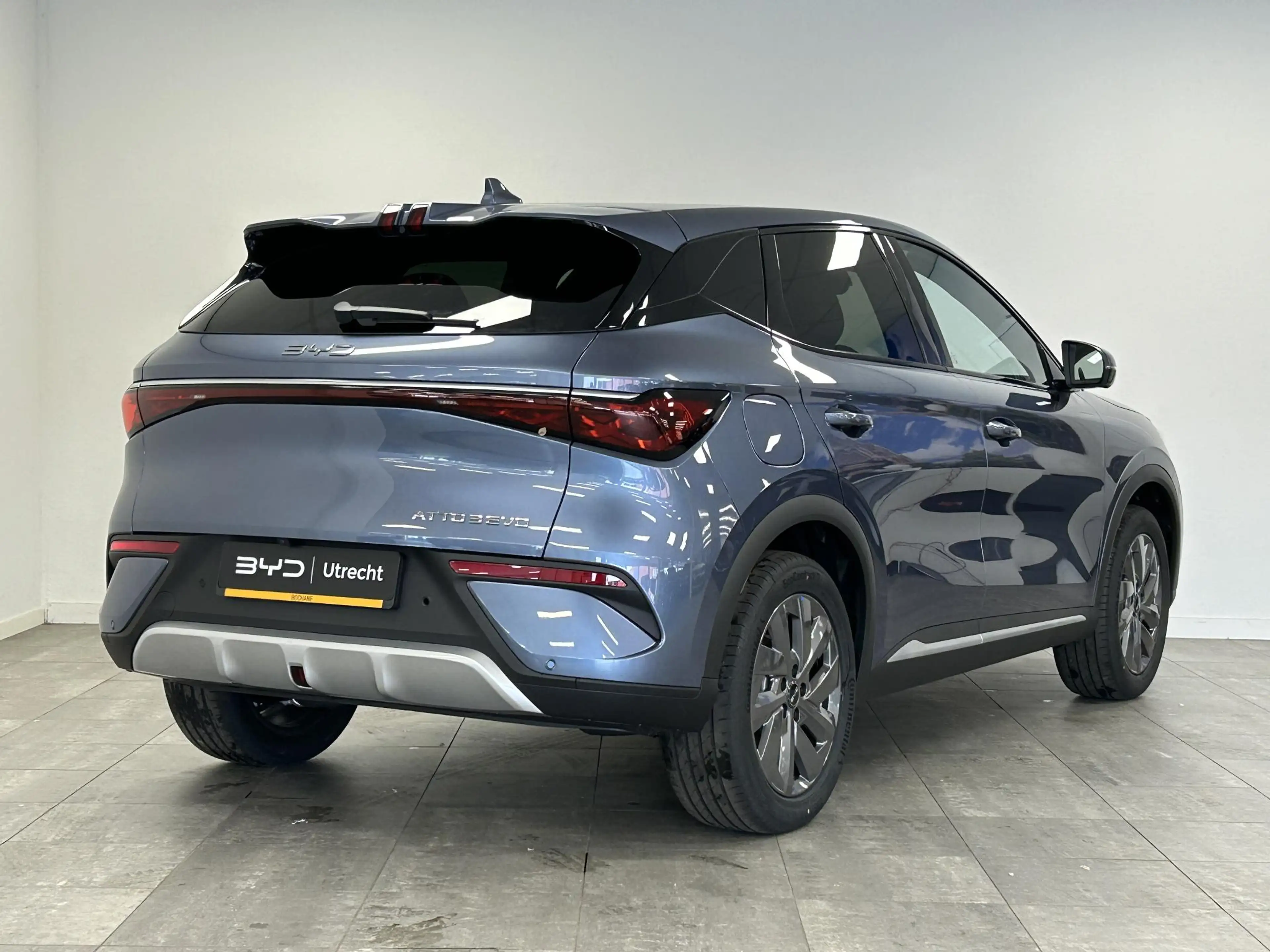 BYD Atto 3 EVO Design 74.8 kWh NAVI | ZWART LEDER | GOOGLE AS — photo 2
