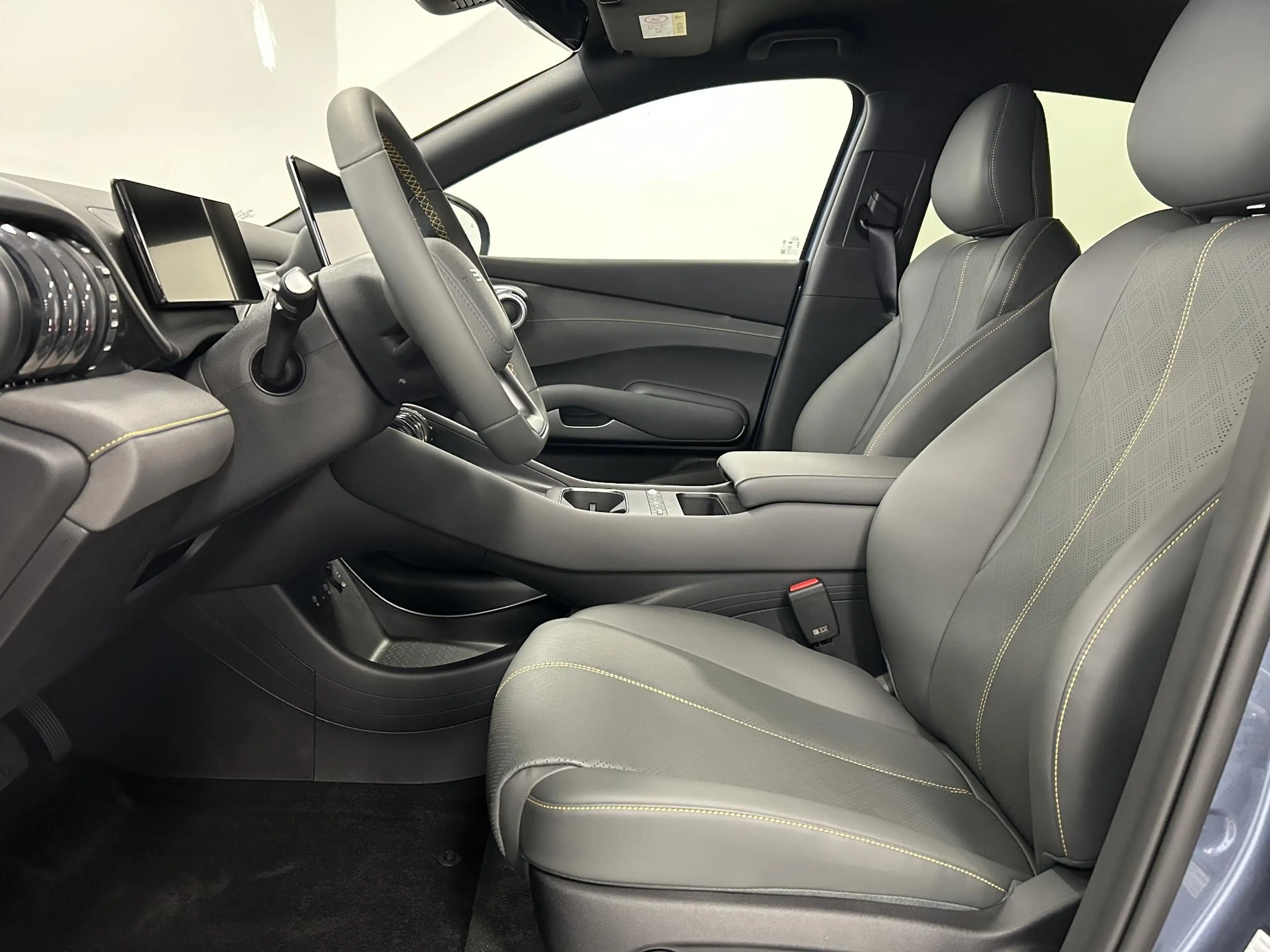 BYD Atto 3 EVO Design 74.8 kWh NAVI | ZWART LEDER | GOOGLE AS — photo 7