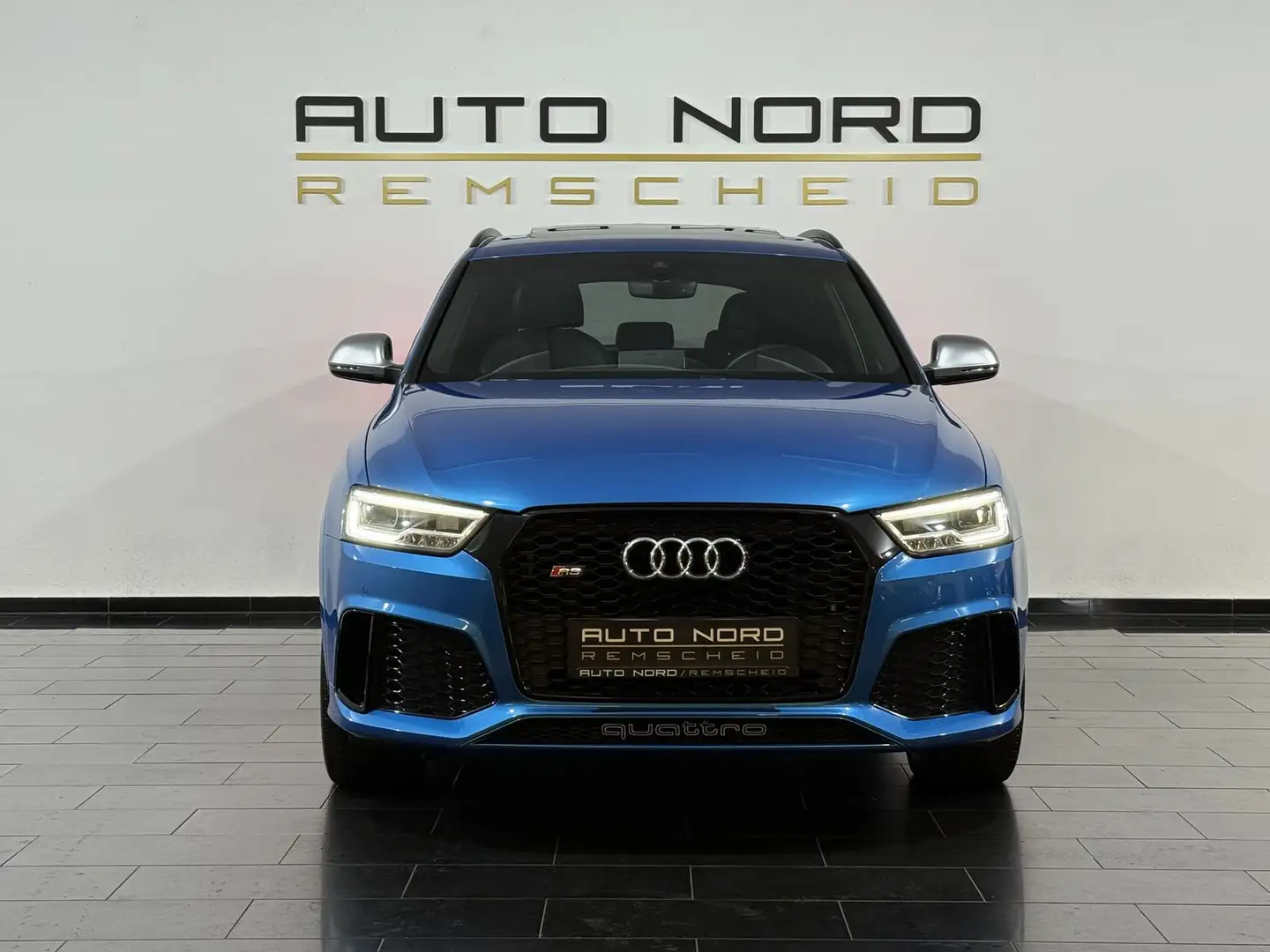 Audi RS Q3 2.5 TFSI q. performance *Pano*Bose*Kamera* Blau - 2