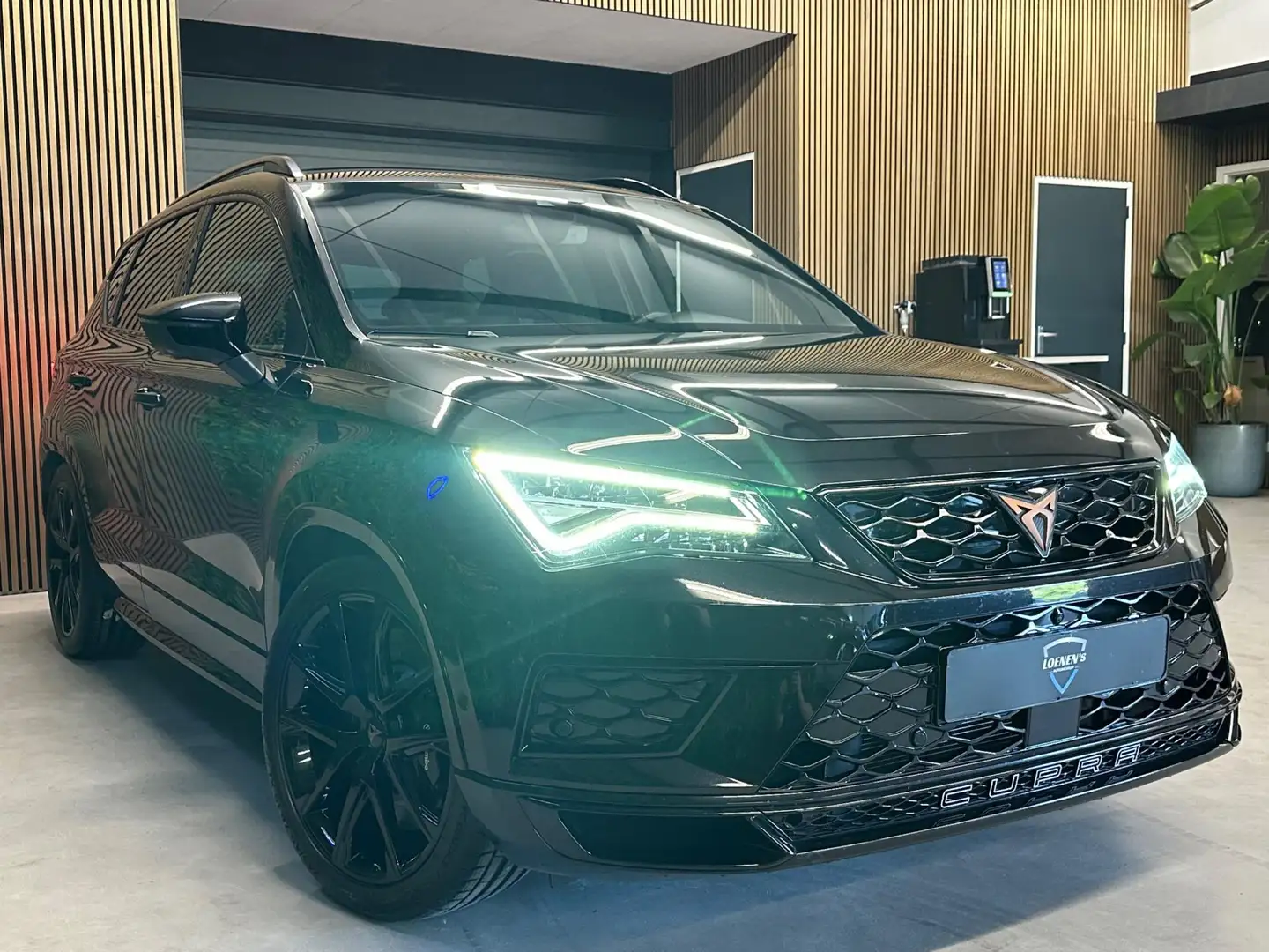 CUPRA Ateca 2.0 TSI 4DRIVE 301PK / 360cam / Trekhaak / CarPlay Zwart - 2