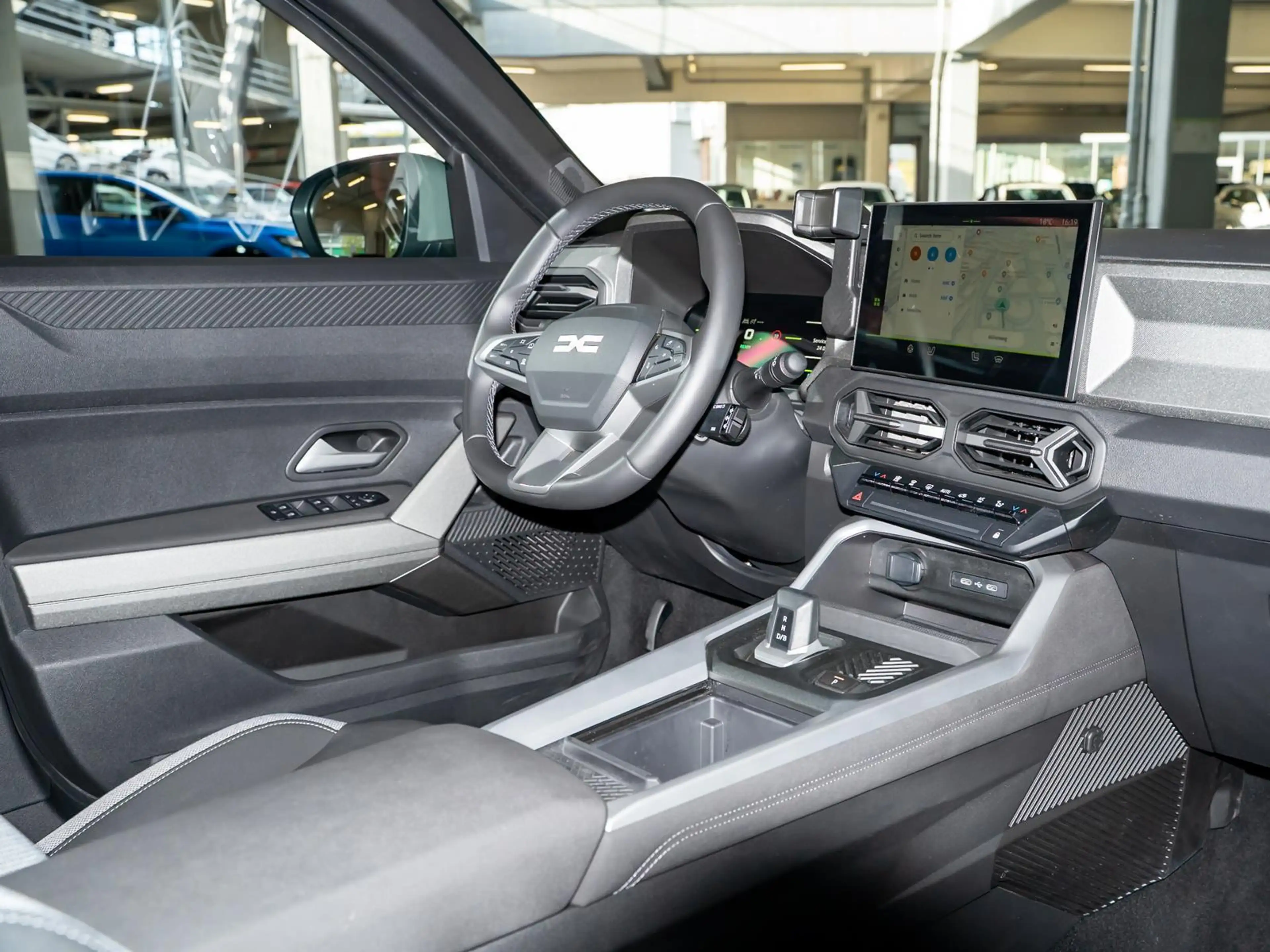 Dacia Bigster Journey HYBRID 155 NAVI PDC KLIMA BT ZV — photo 9