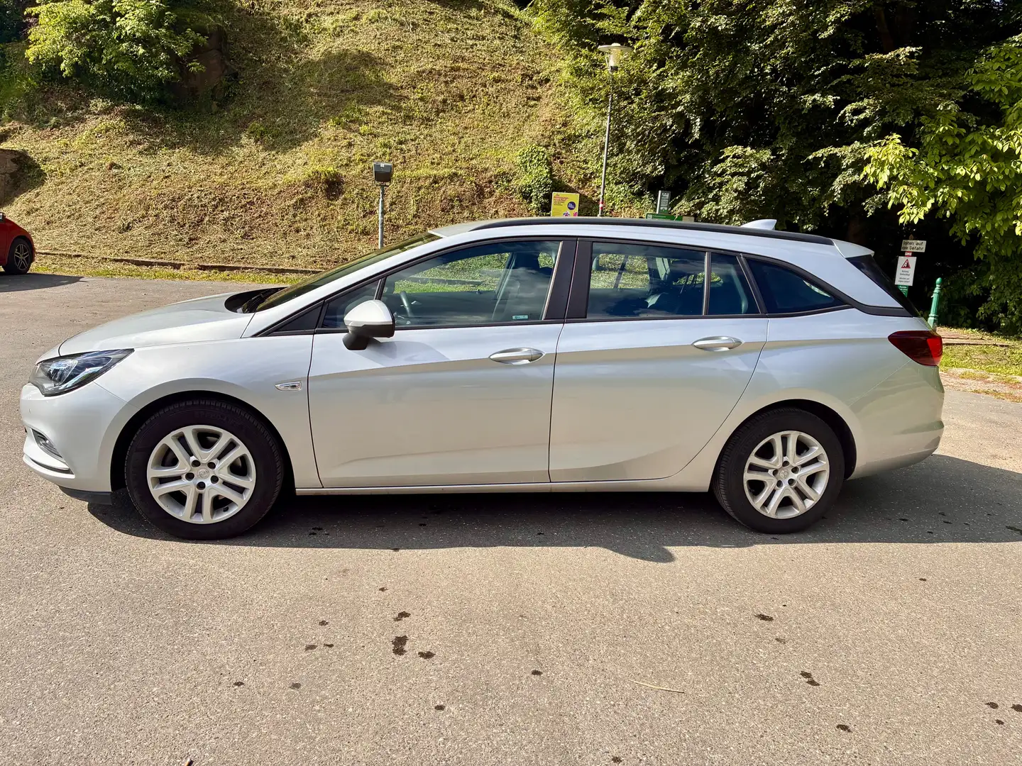 Opel Astra ST 1,6 CDTI Edition St./St. Silber - 2