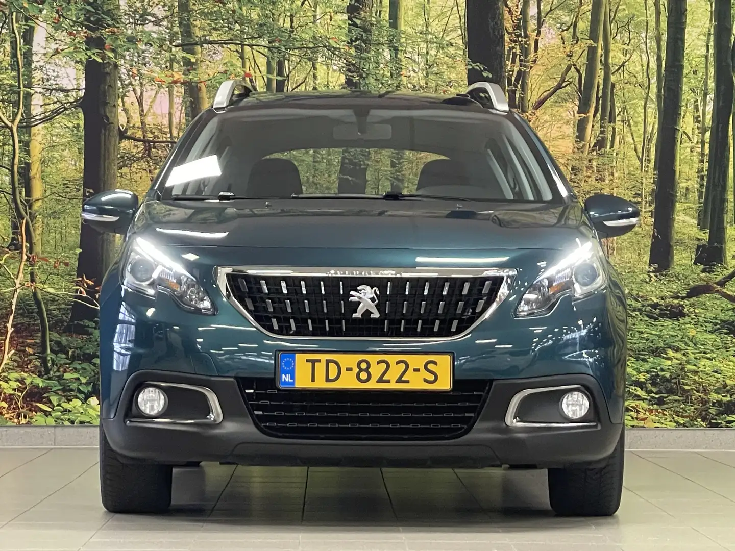 Peugeot 2008 1.2 PureTech Active Apple Carplay | Android Auto | Groen - 2