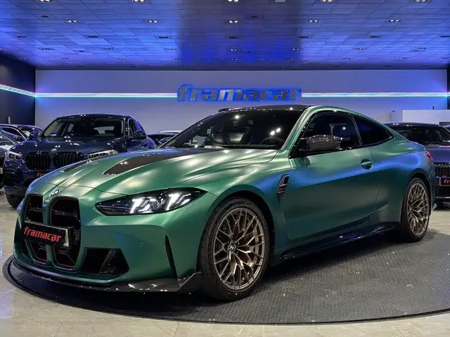 BMW M4 CS
