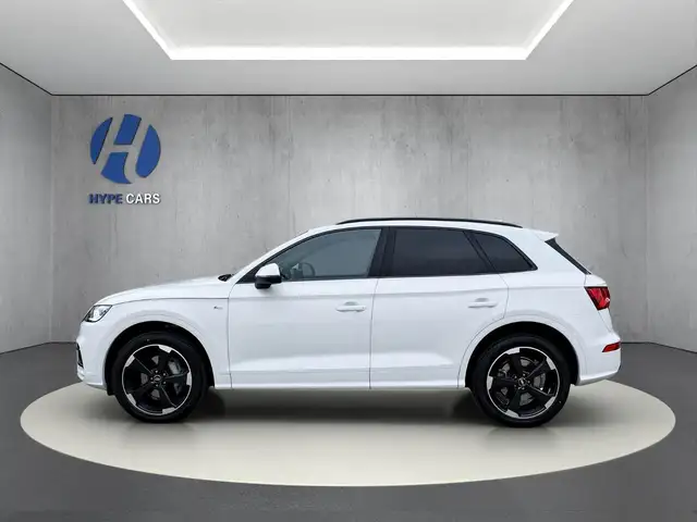 Audi Q5 view 6