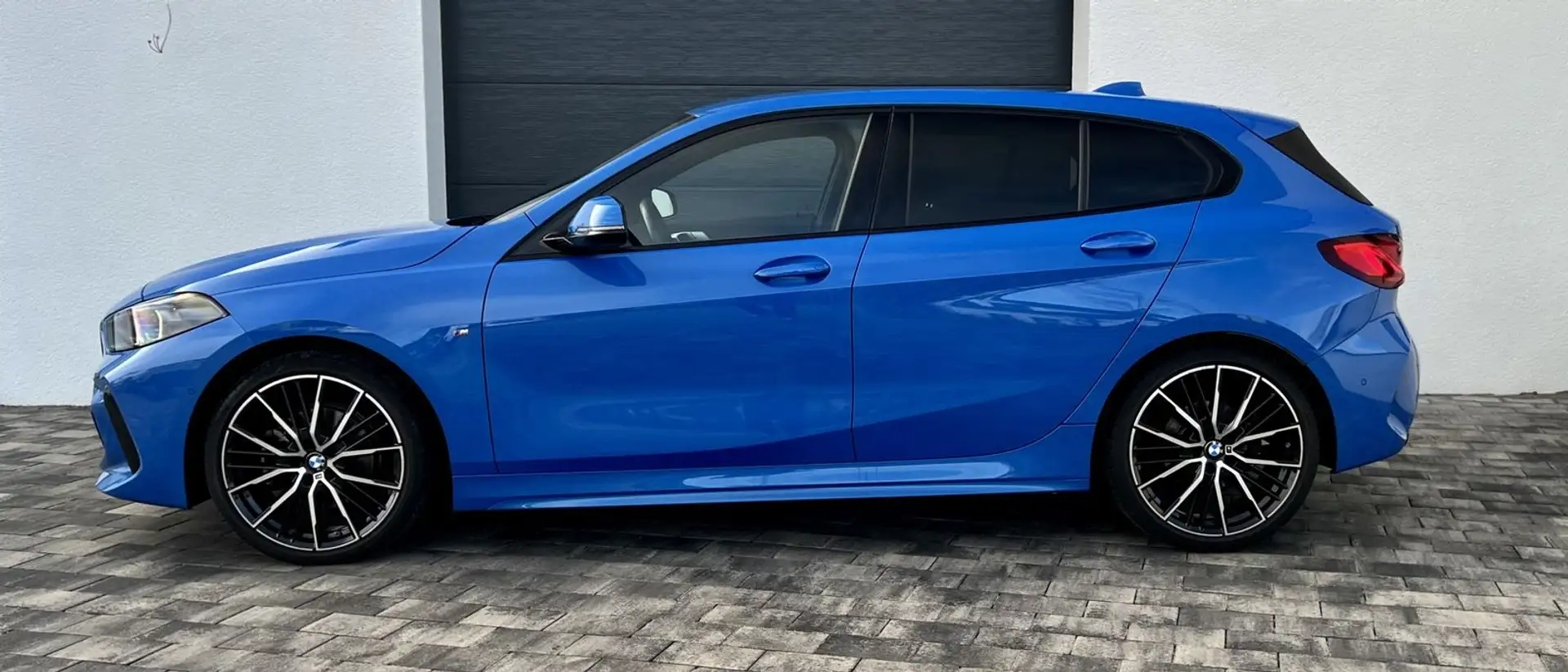 BMW 118 i M Sport SHADOW RFK CARPLAY LED NAVI PDC Bleu - 2