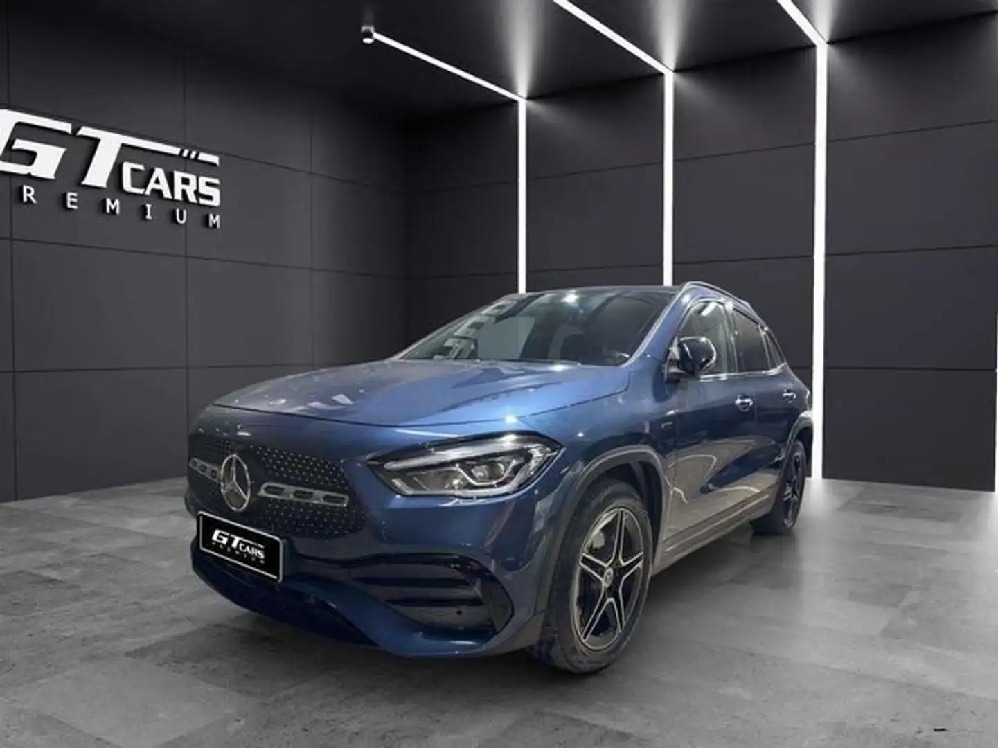 Mercedes-Benz GLA 250 250e Azul - 1