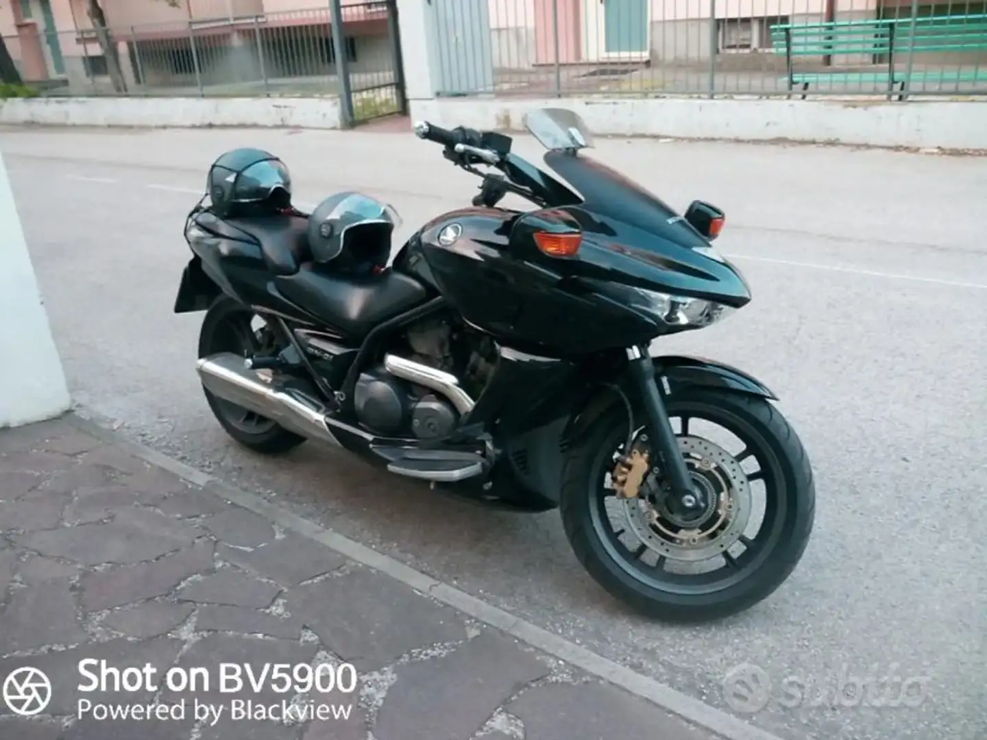 Honda DN-01 Nero - 1