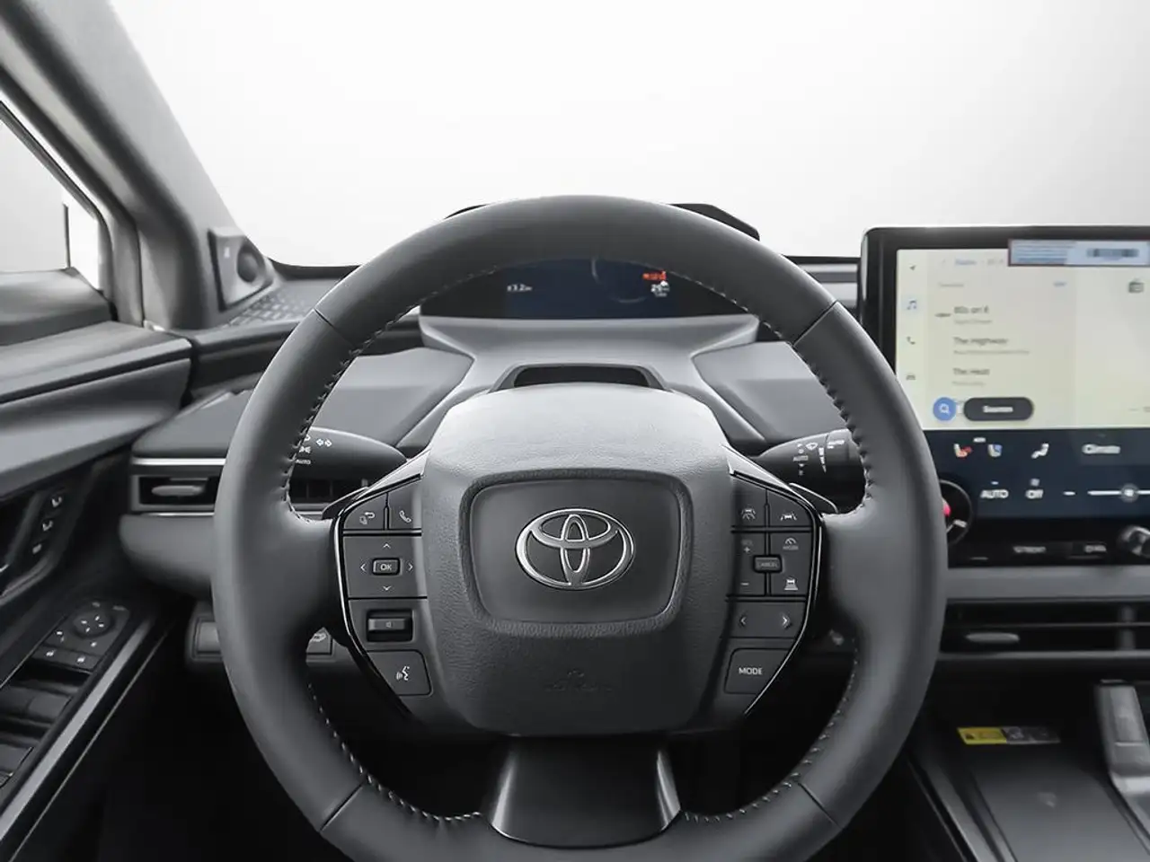 Toyota bZ снимка Toyota bZ