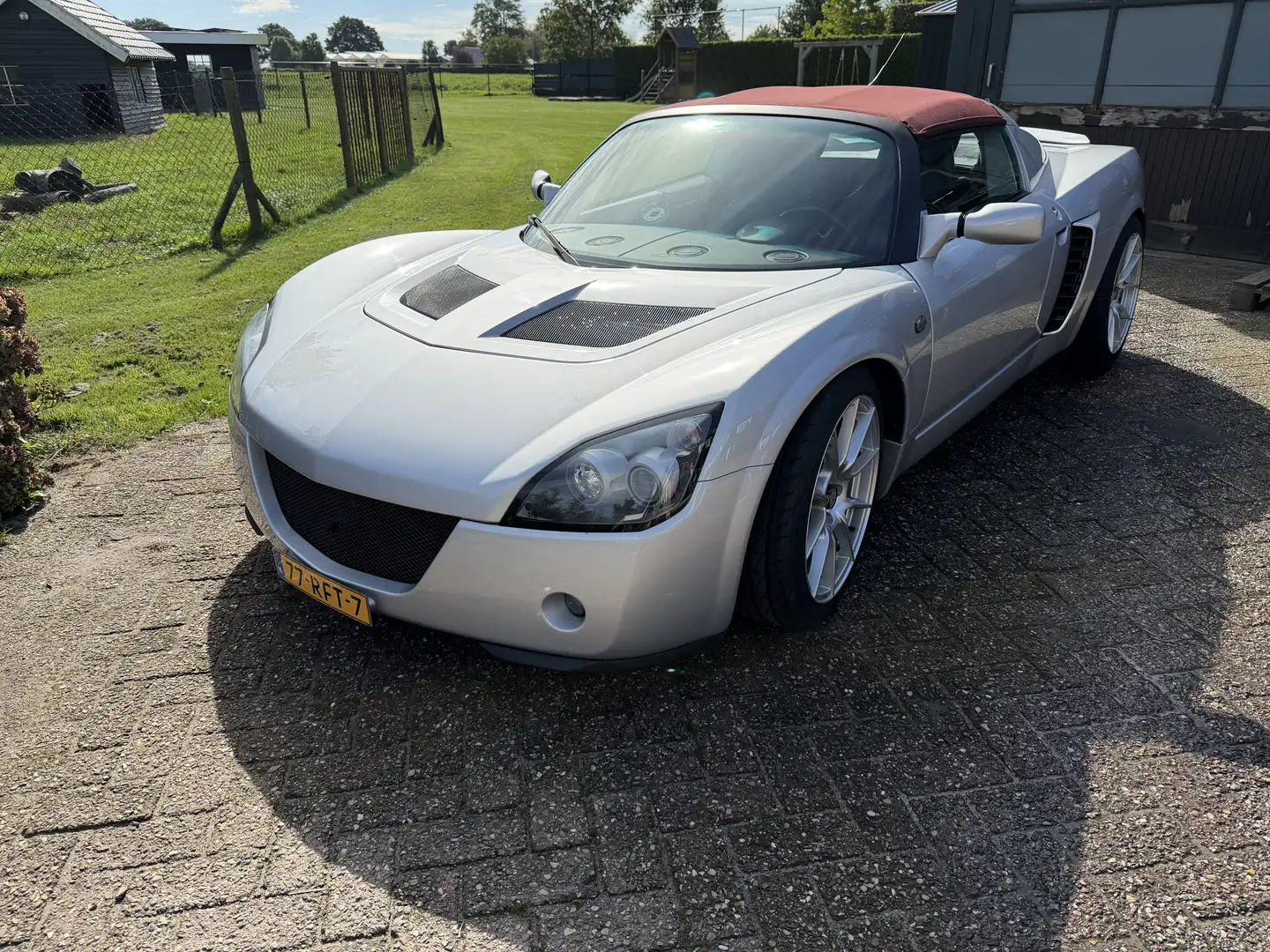 Opel Speedster 2.2-16v Supercharger Cabrio - 1