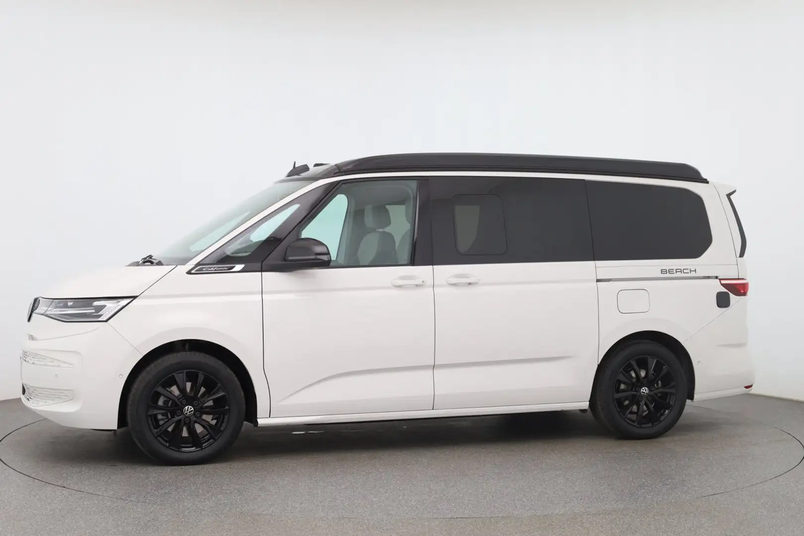 Volkswagen T7 California VW T7 California Beach Camper eHyb. 180 kW 4M Weiß - 2