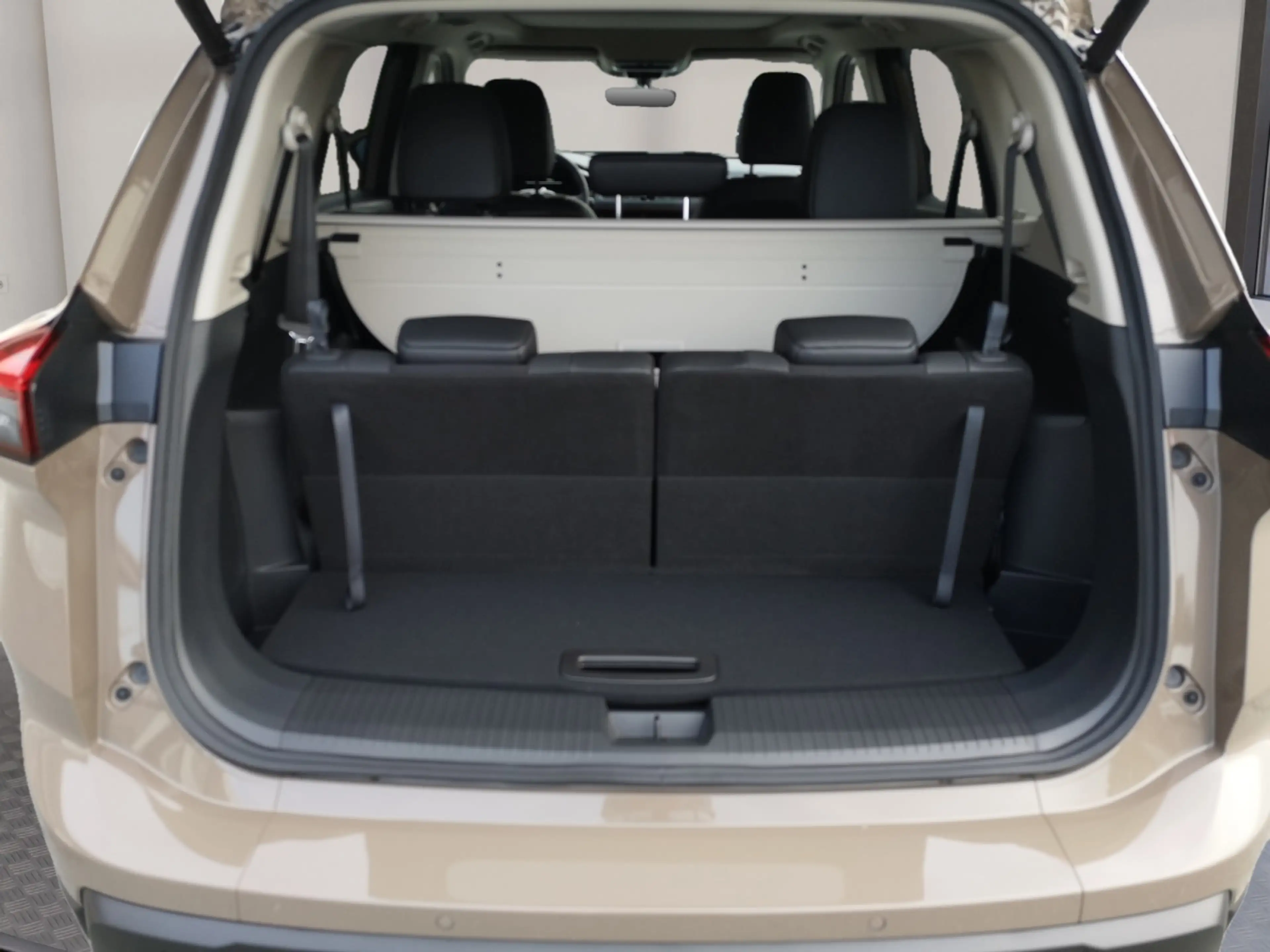 Nissan X-Trail T33 N-Trek 1 — photo 12
