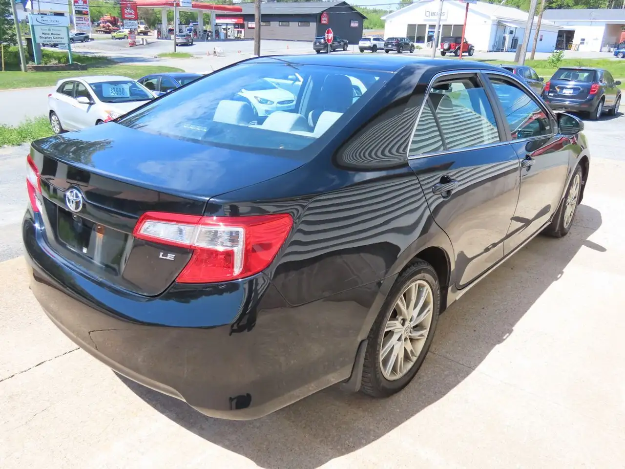 Toyota Camry снимка Toyota Camry