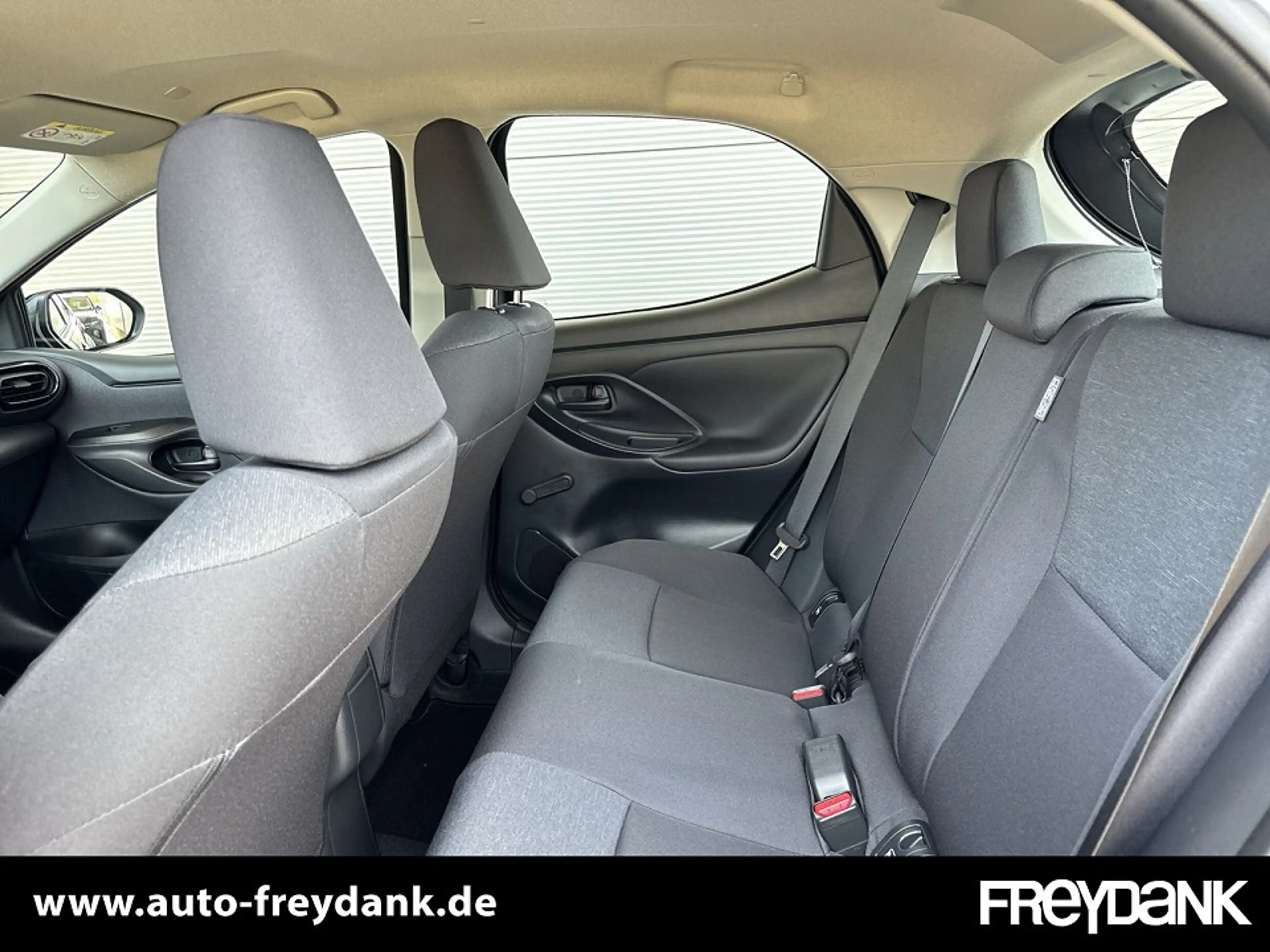 Mazda 2 HYB 1.5L VVT-i 116 PS e-CVT PRIME-LINE — photo 11
